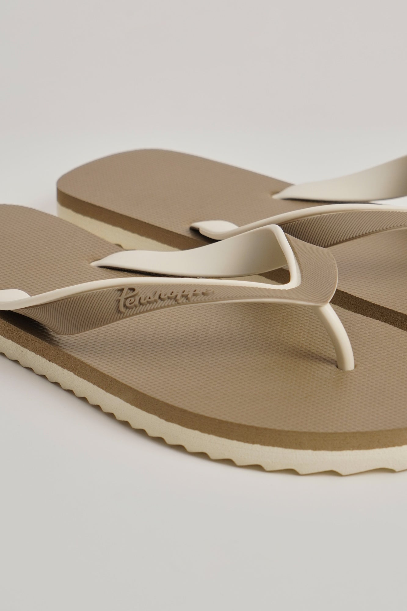 984942-Taupe (3).jpg