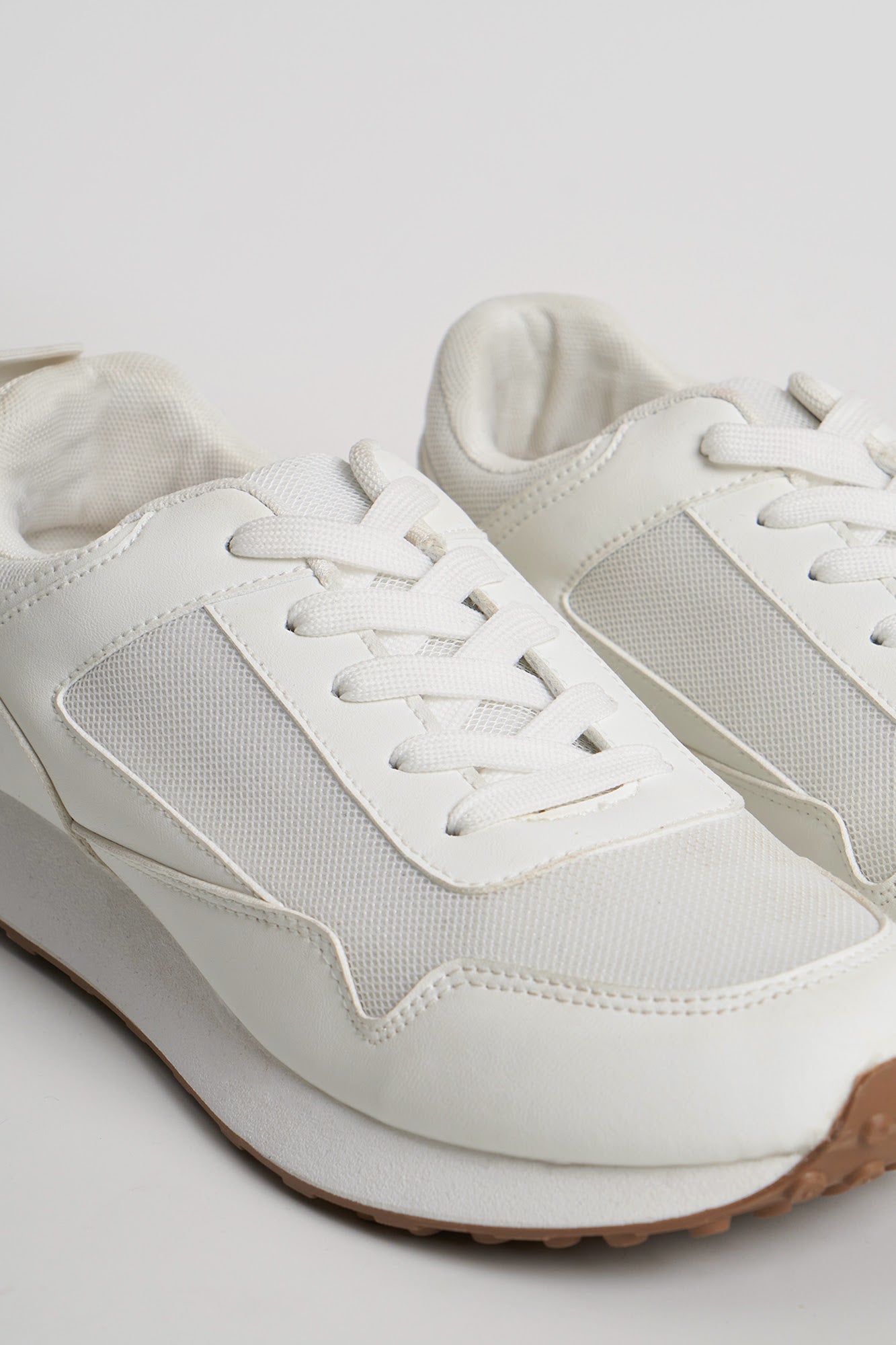 984965-White (4).jpg