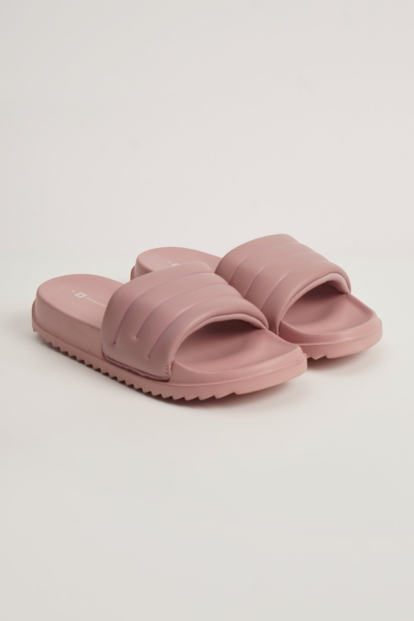 985228-Blush (1).jpg