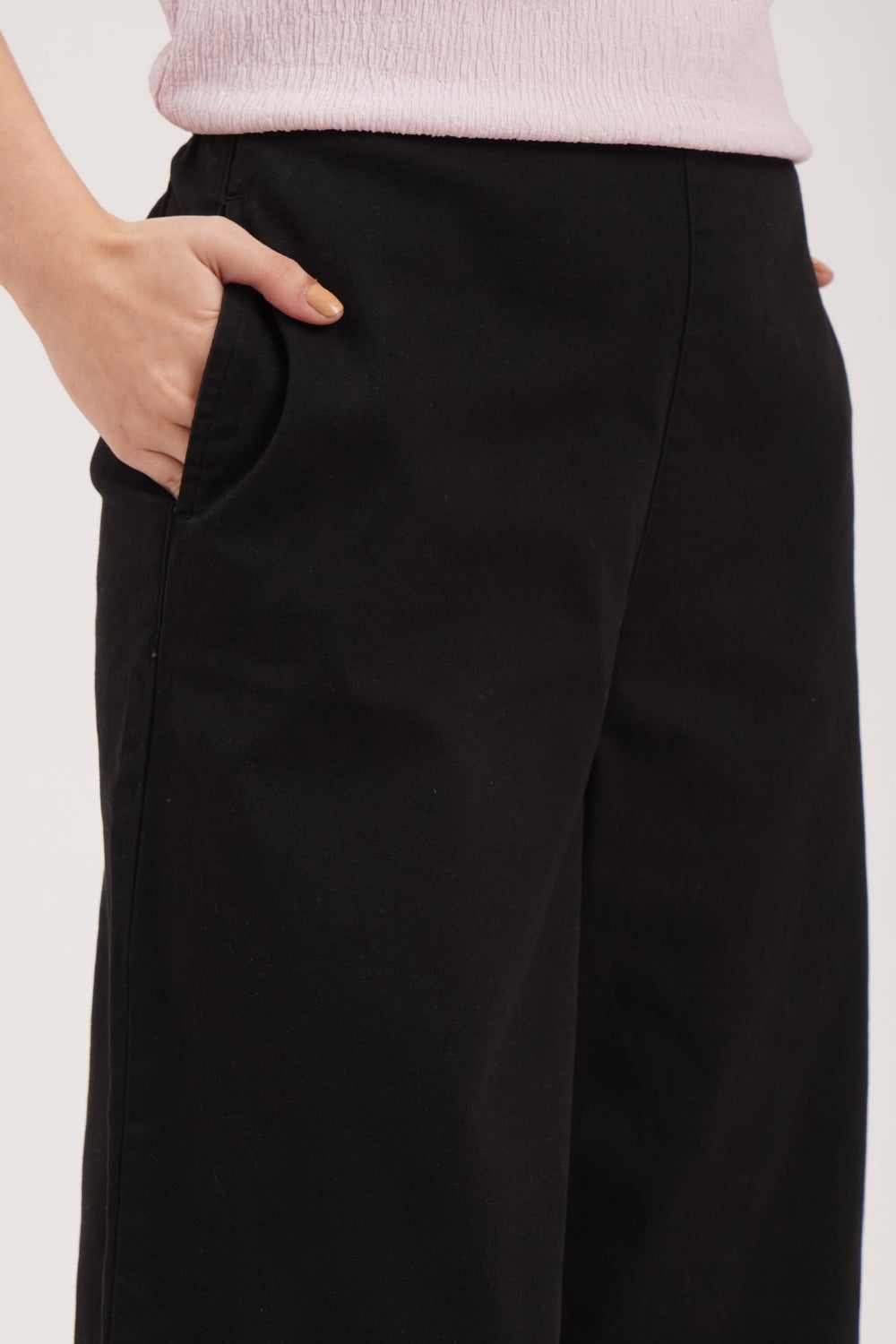 985704-Black (2).jpg