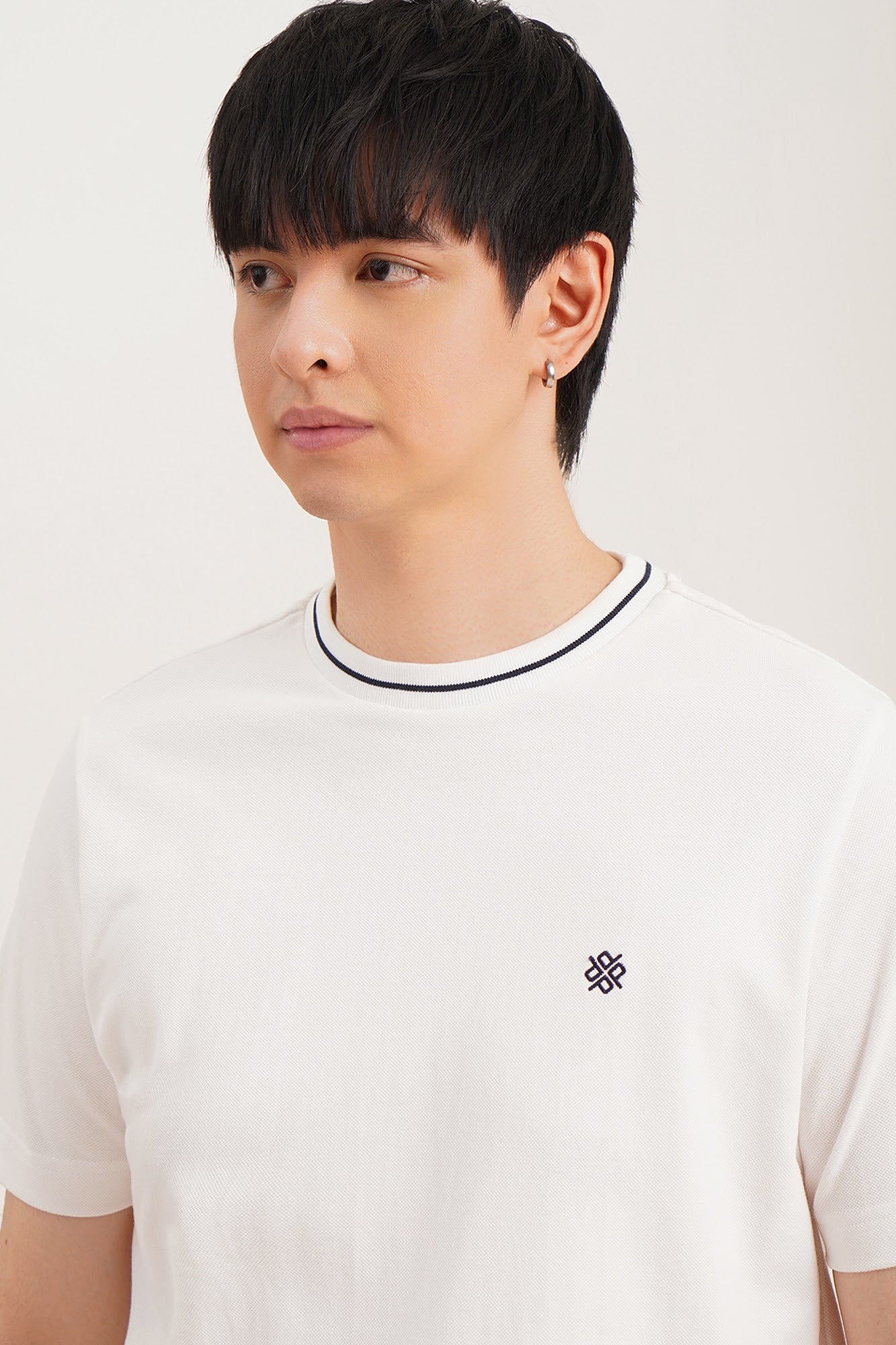 985897-White (4).jpg