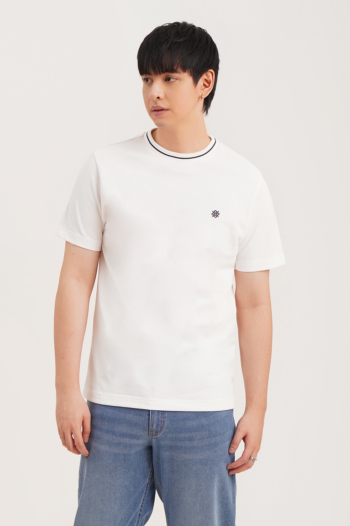 985897-White (5).jpg