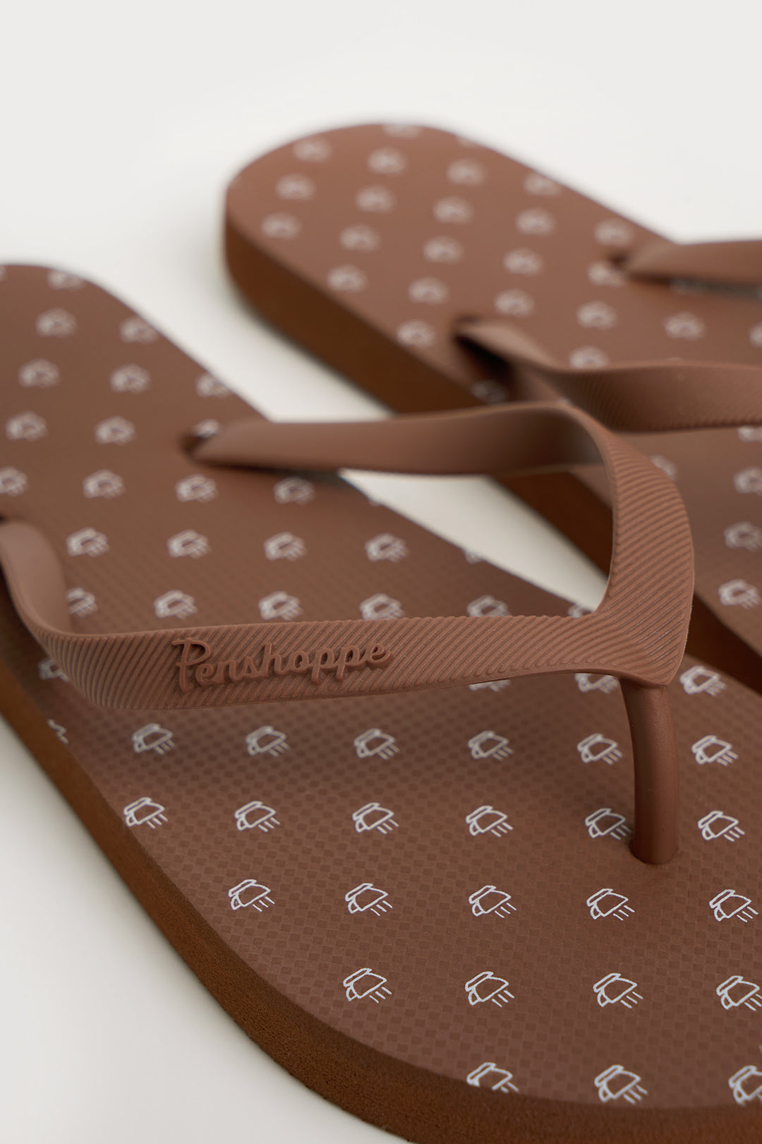 986025-Chocolate Brown (1).jpg