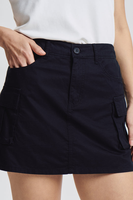 Essentials Cargo Skort