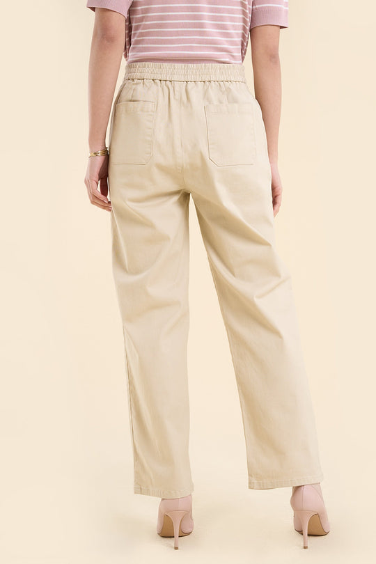 Dress Code Effortless Straight Pants