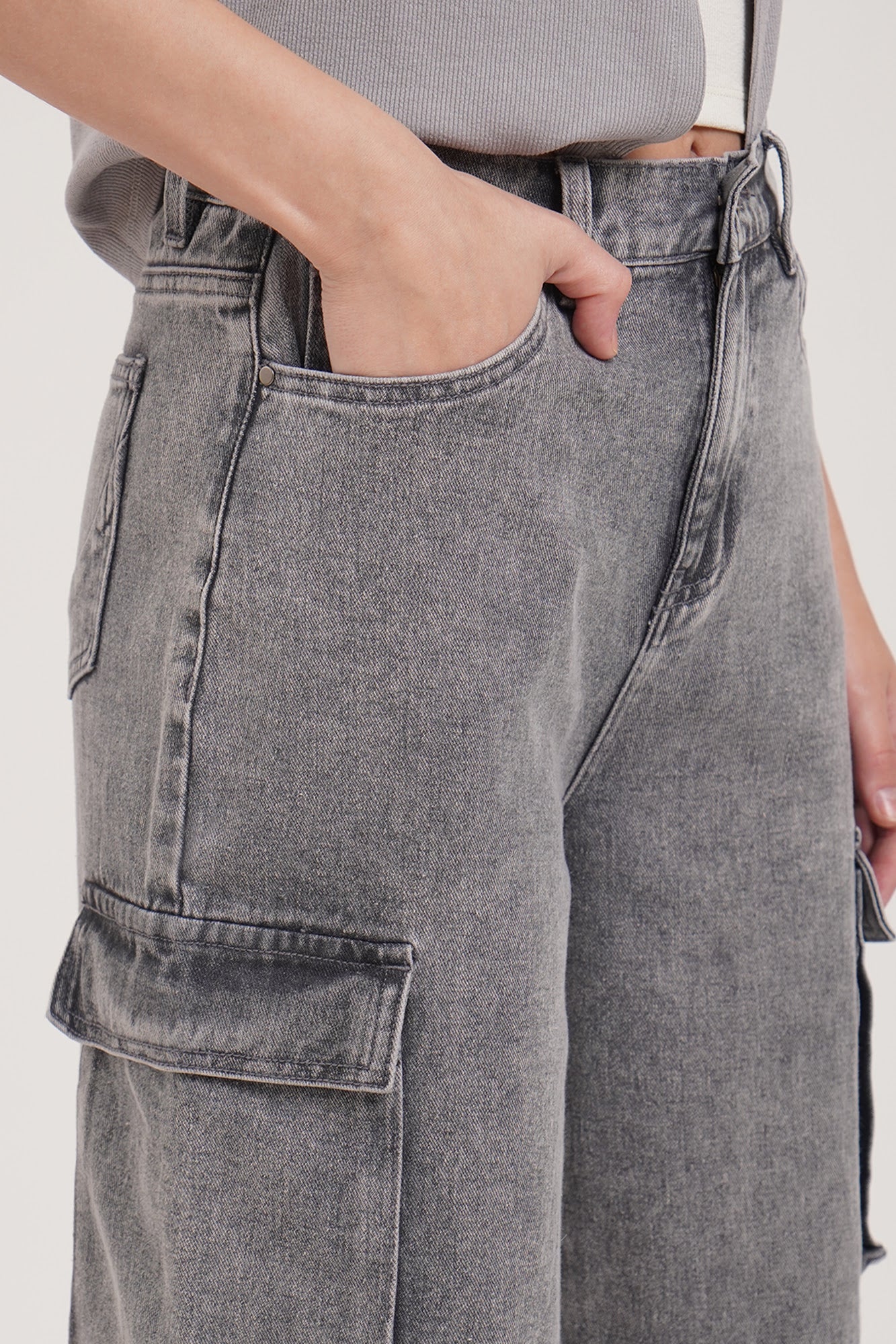 986295-Gray (4).jpg