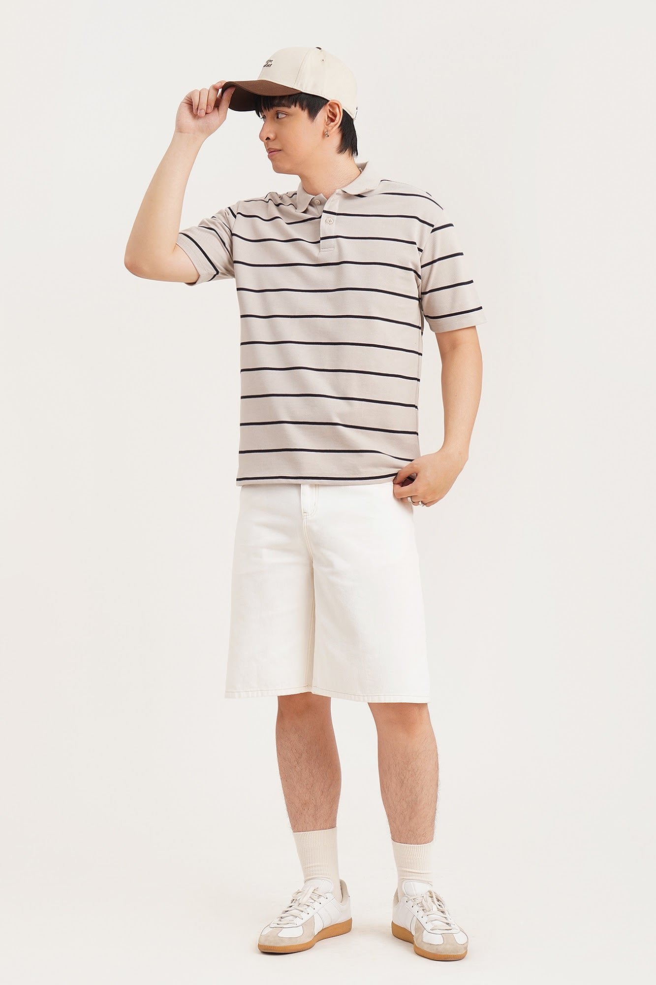 986337-White (1).jpg