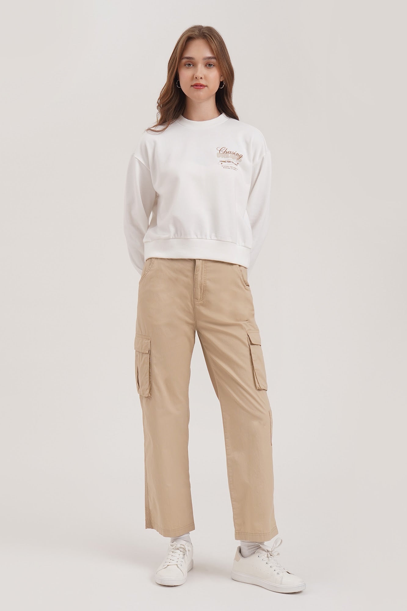 986437-Off White (1).jpg