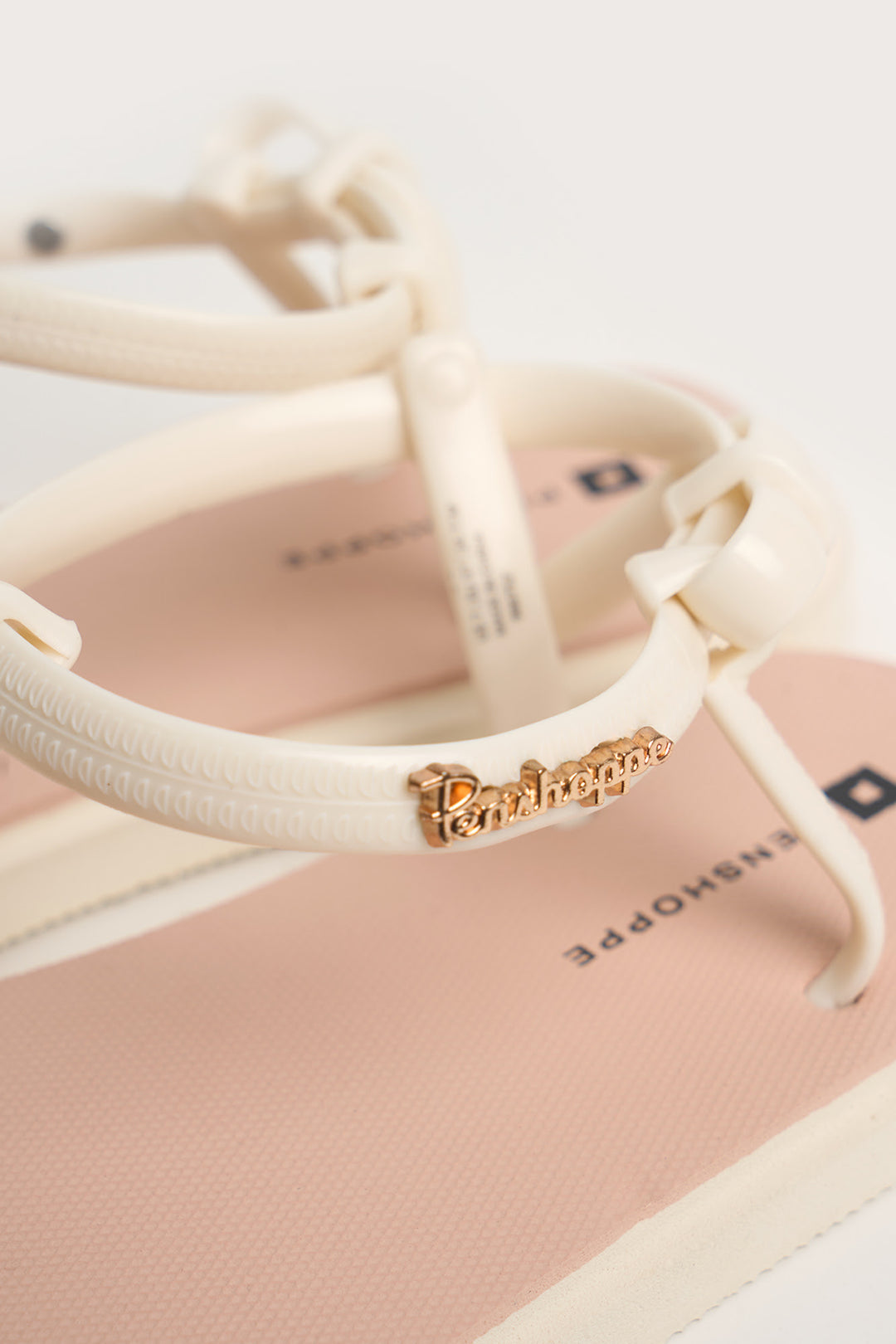 986752-Blush (4).jpg