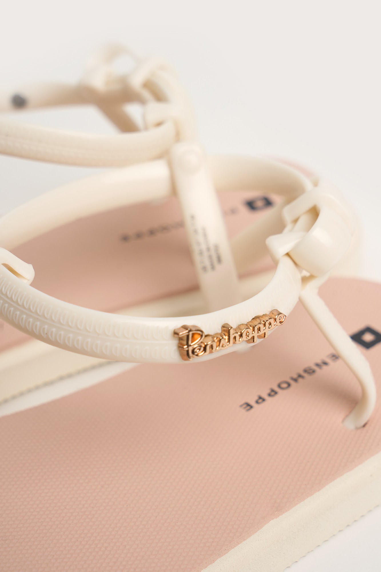 986752-Blush (4).jpg