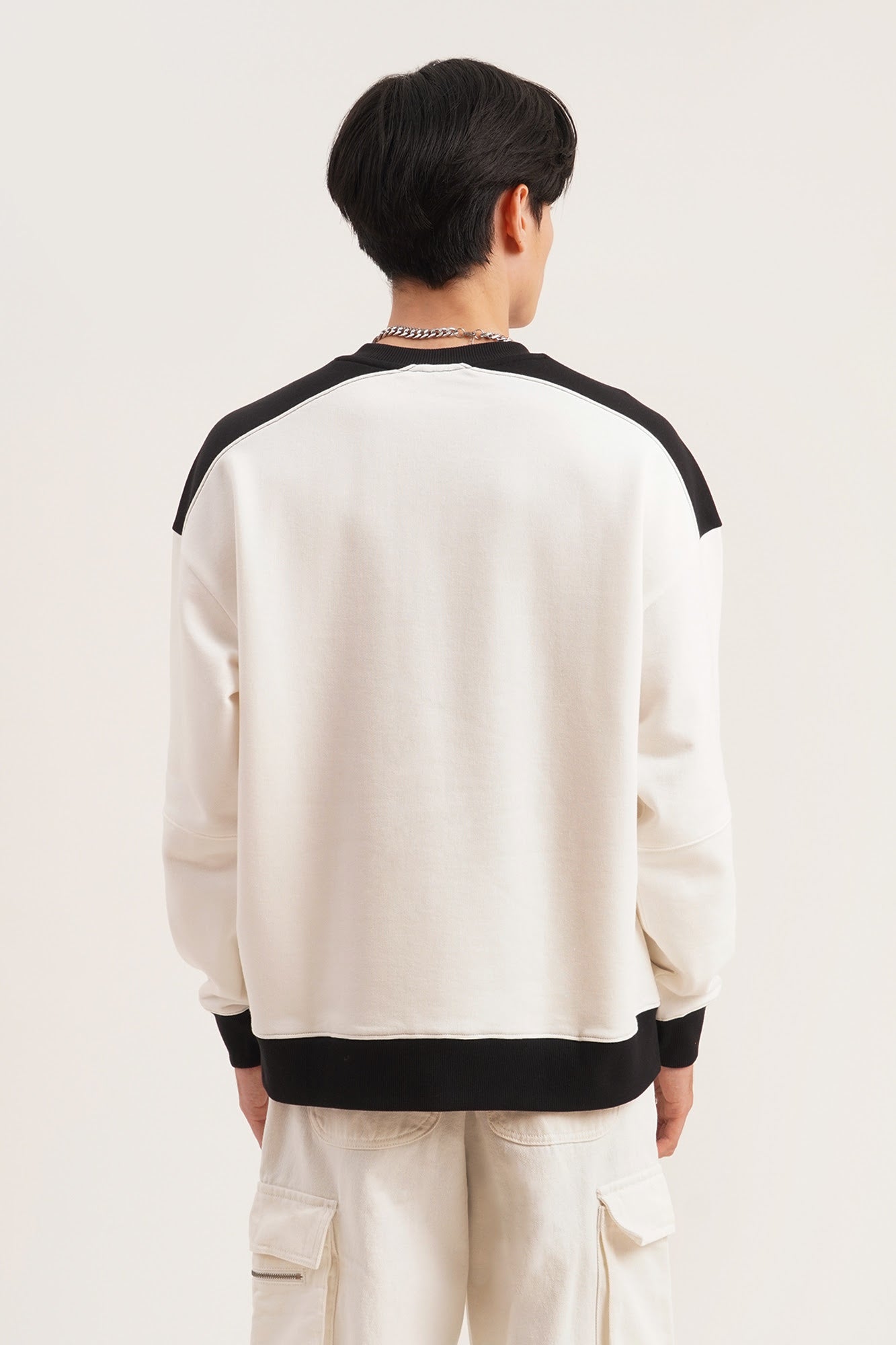 986899-Off White (2).jpg