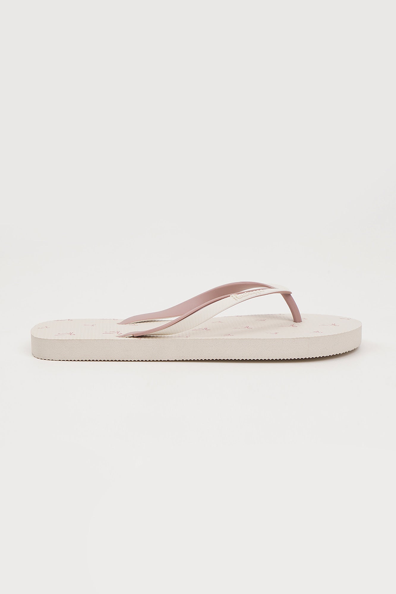 987090-Blush (1).jpg