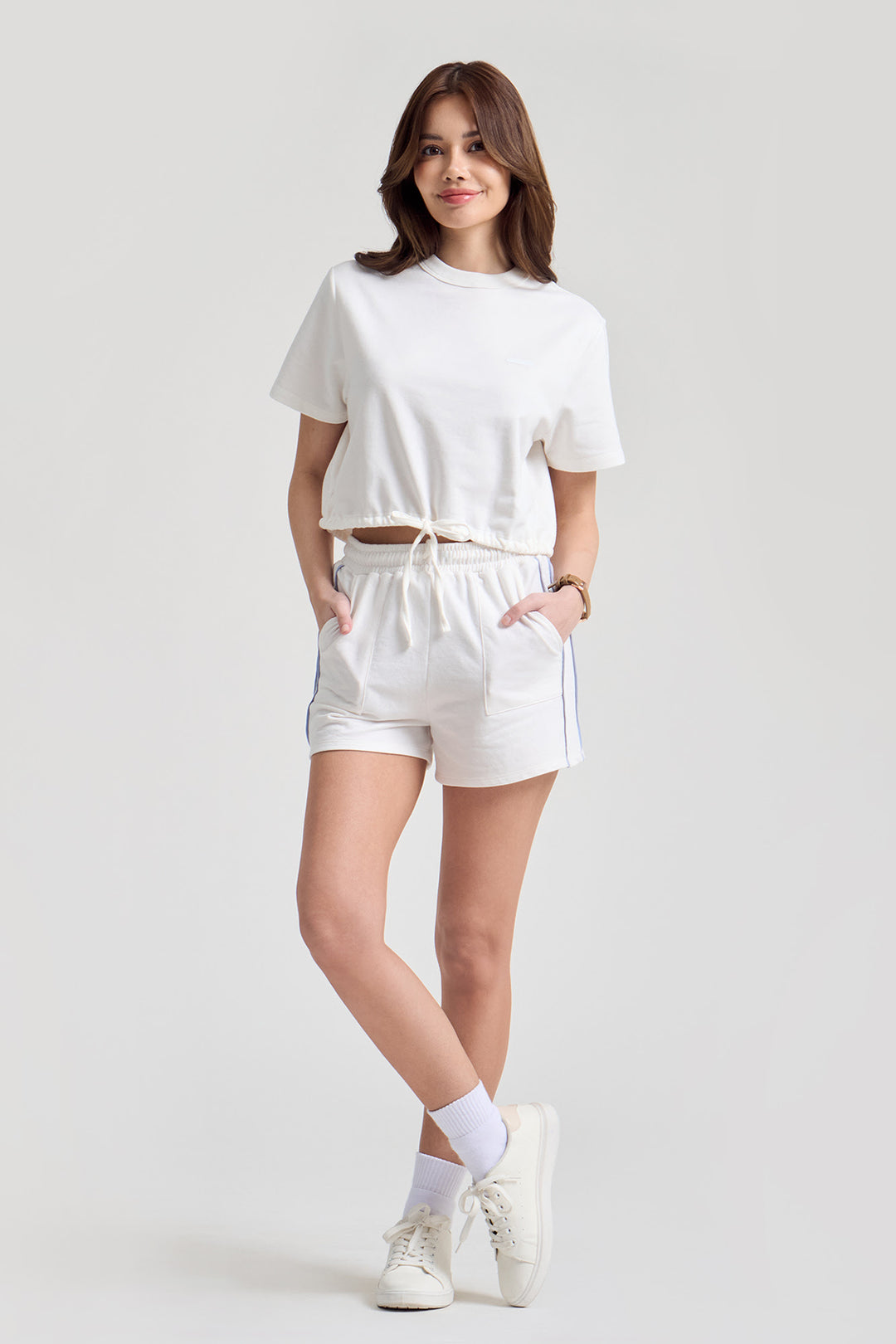 987182-Off White (1).jpg
