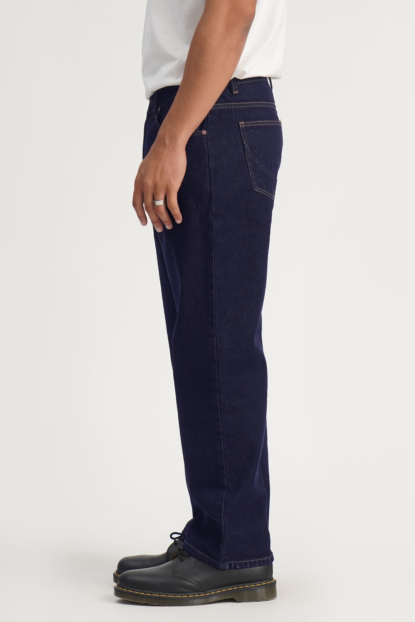 987333-Indigo (2).jpg