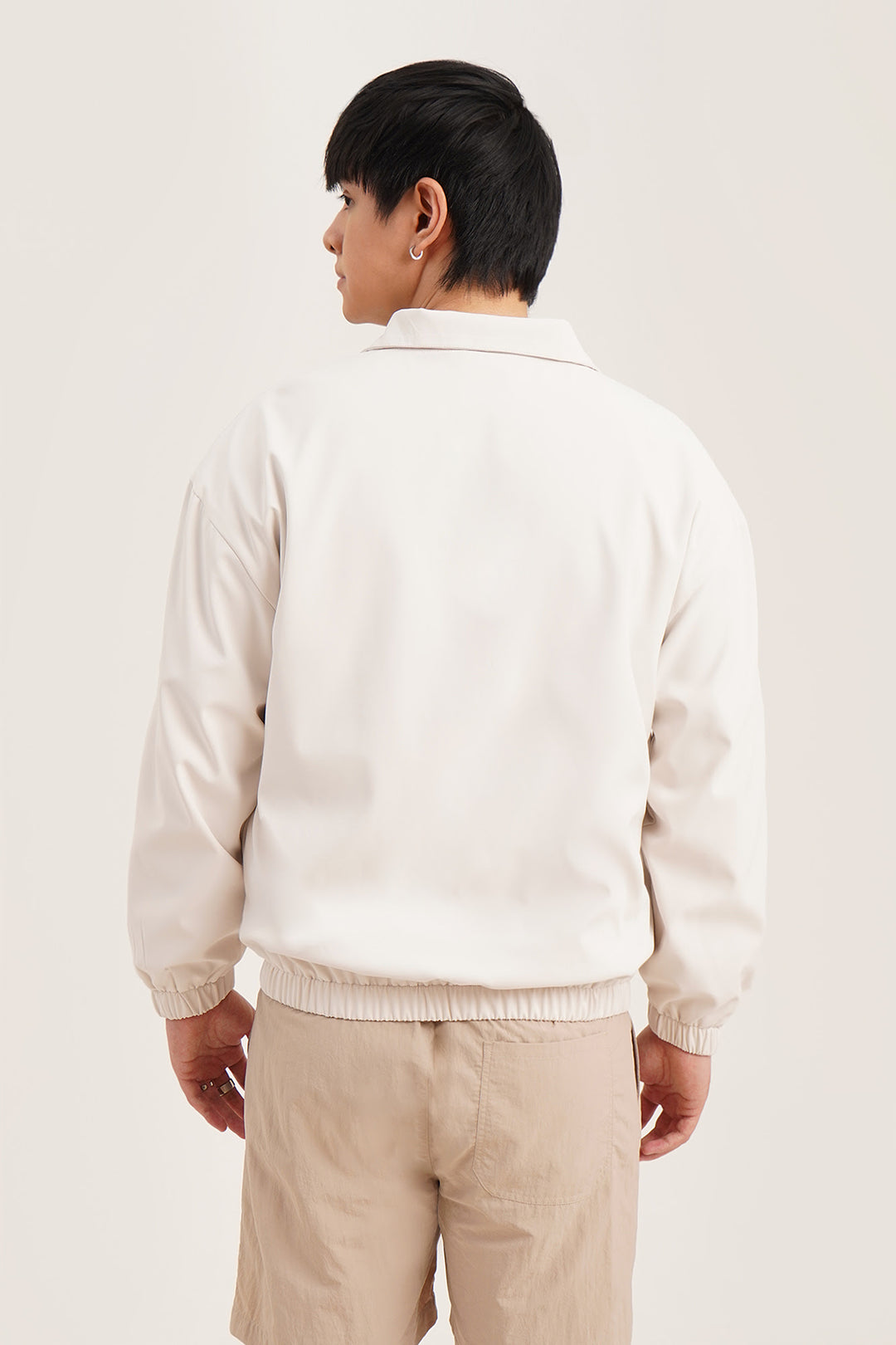 987367-Off White (1).jpg