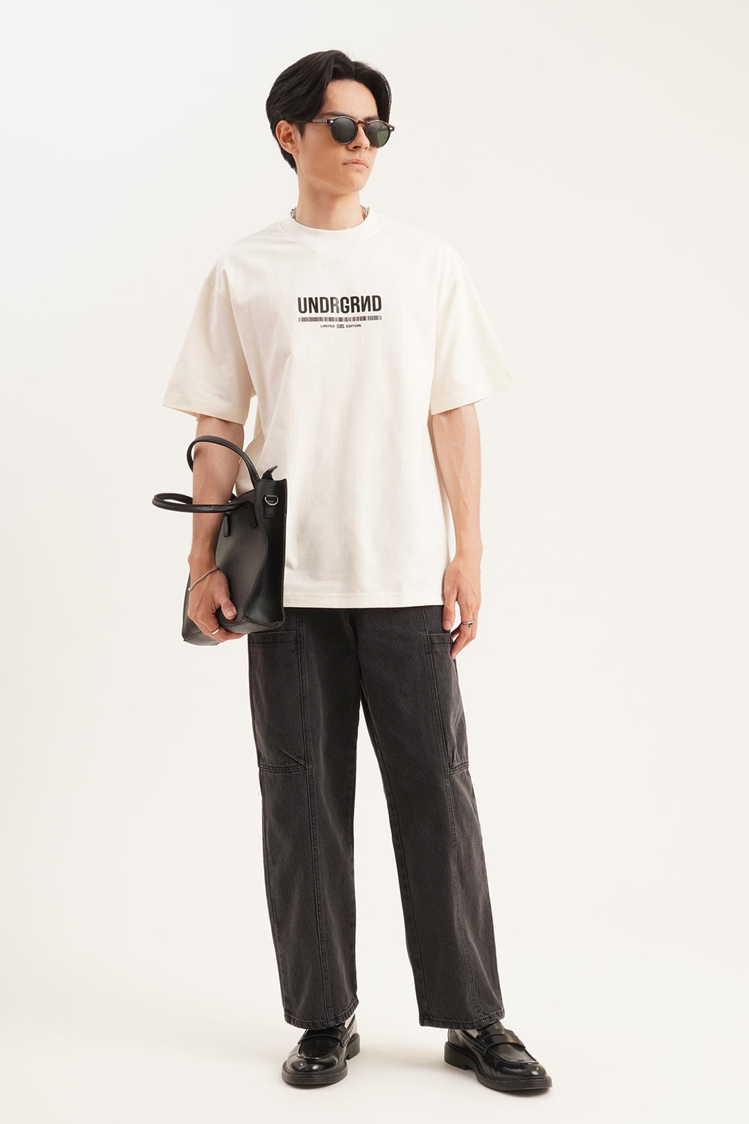 987466-Off White (1).jpg