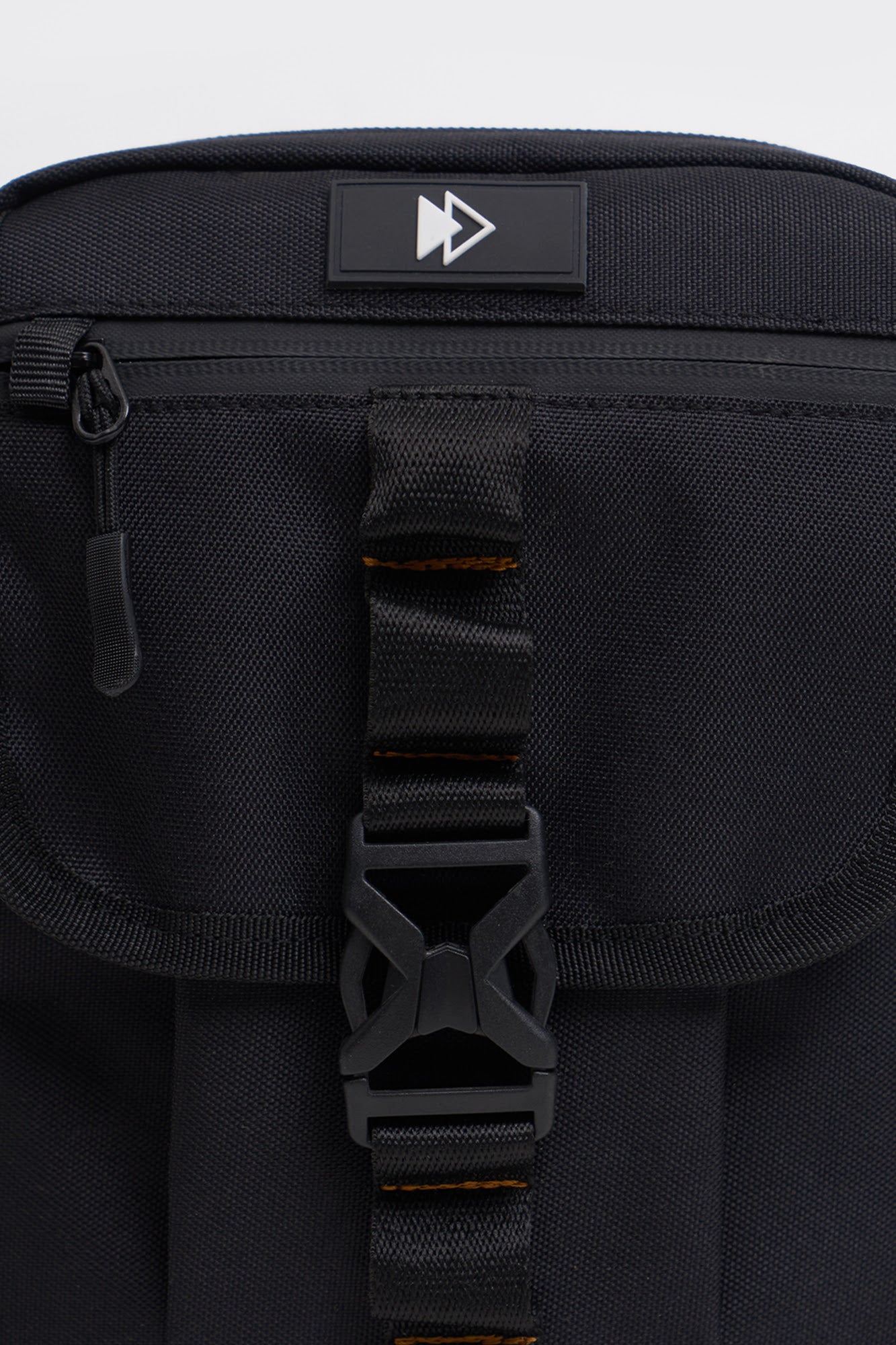 987596-Black (1).jpg