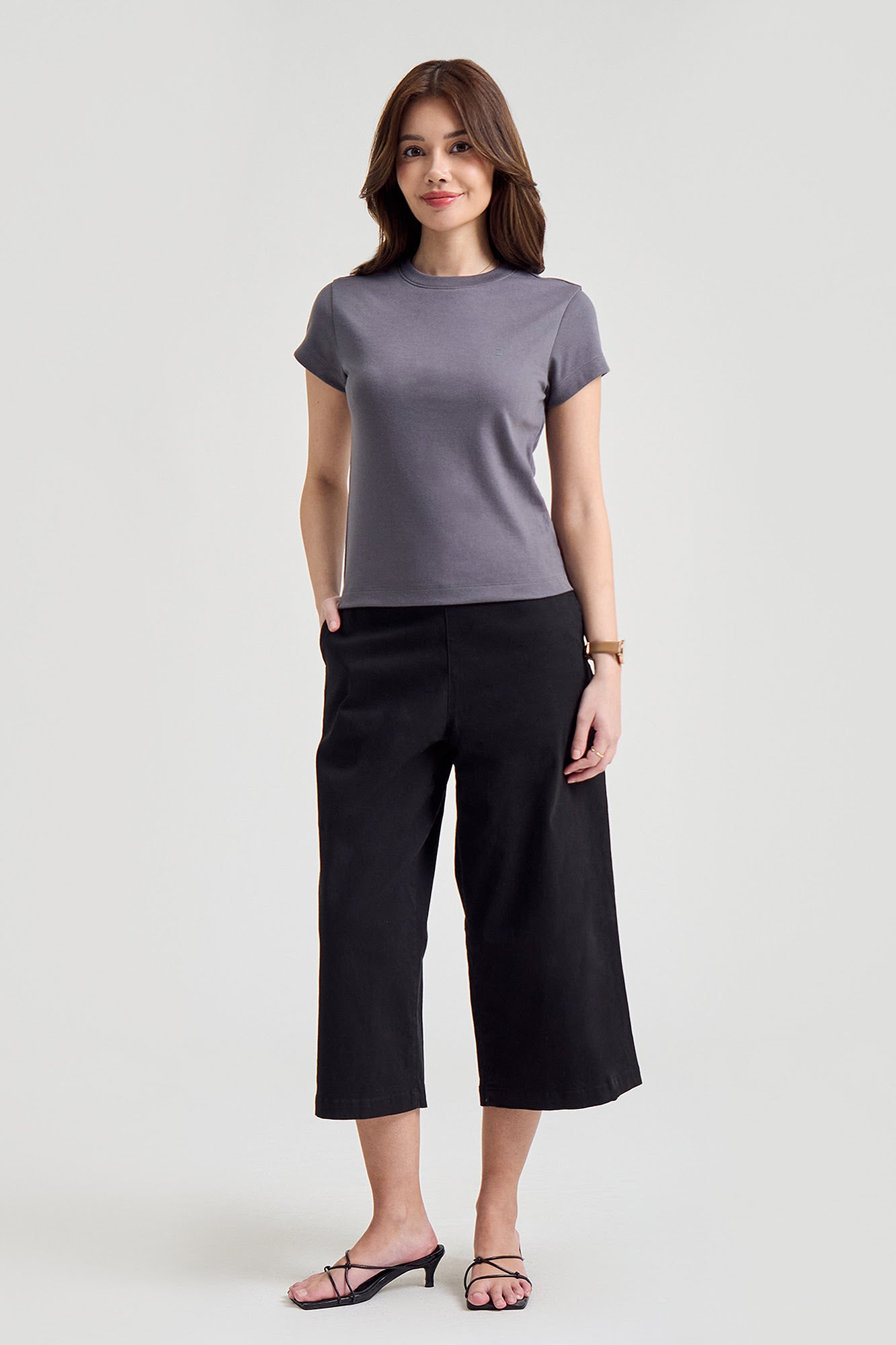 987757-Charcoal (1).jpg