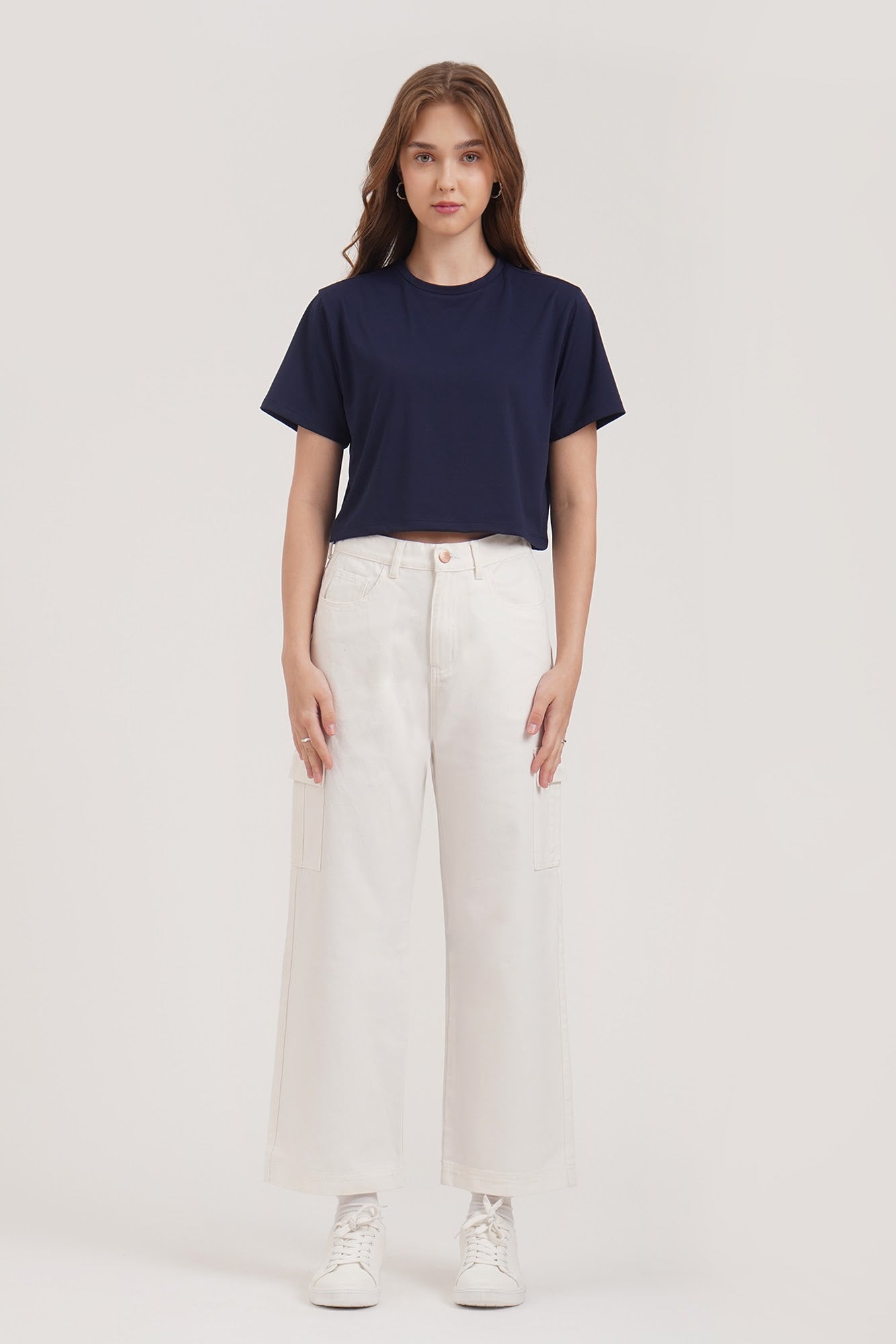 987824-Off White (1).jpg