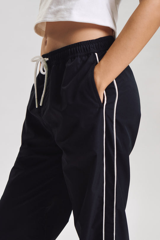 987845-Black (4).jpg