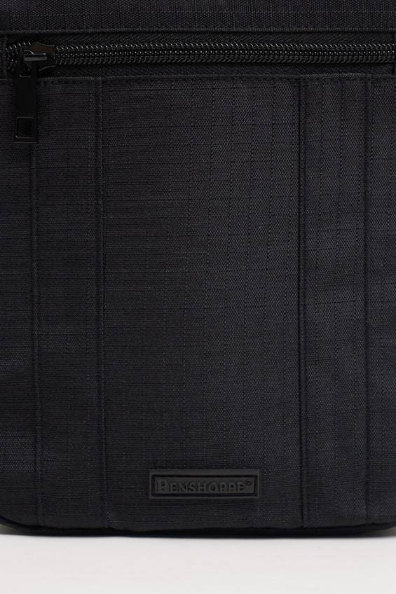 988086-Black (1).jpg