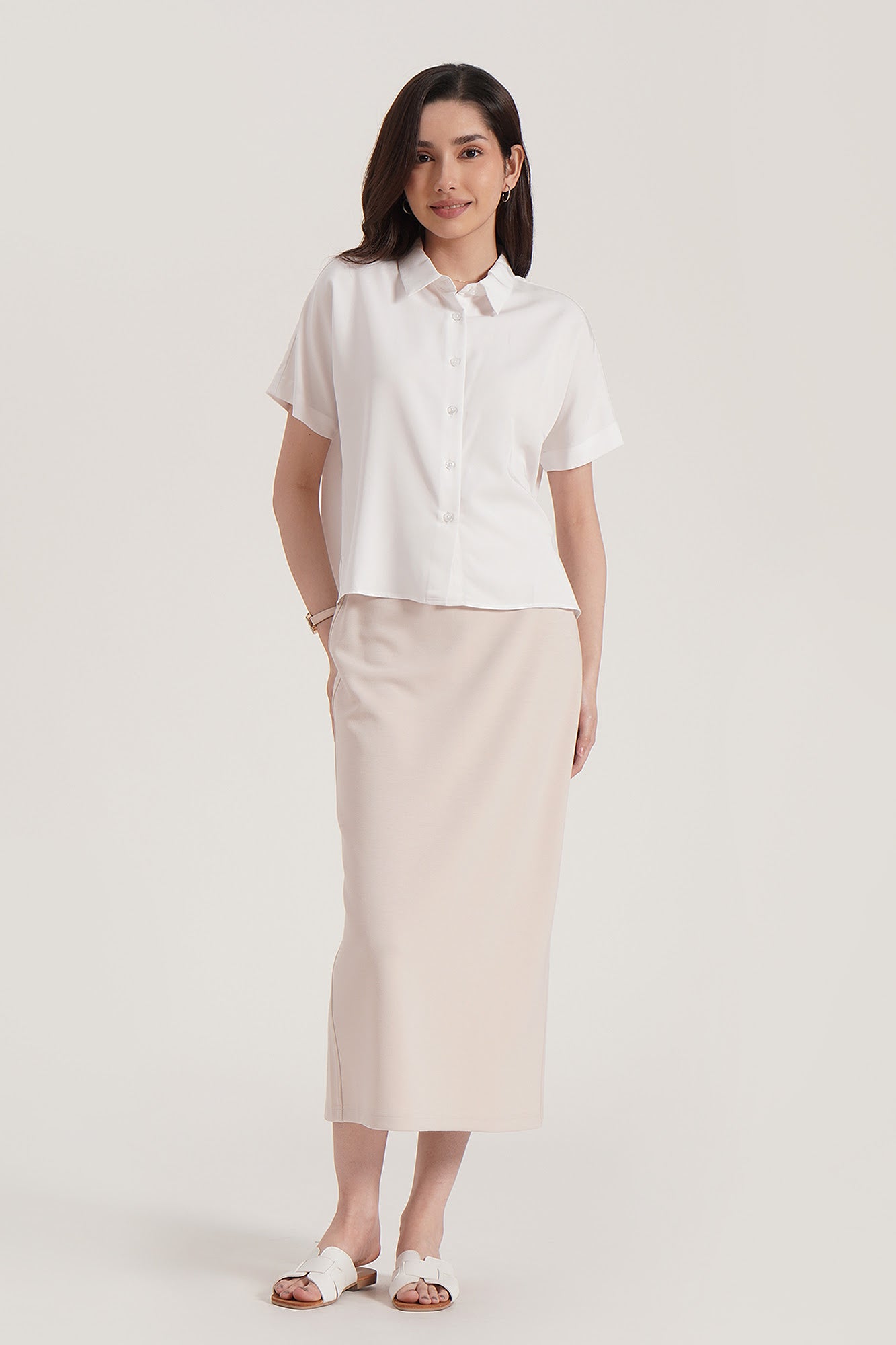 988159-Off White (1).jpg