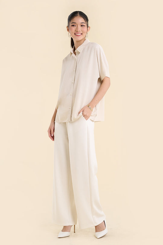 Dress Code Loose Short Sleeve Button Down Top