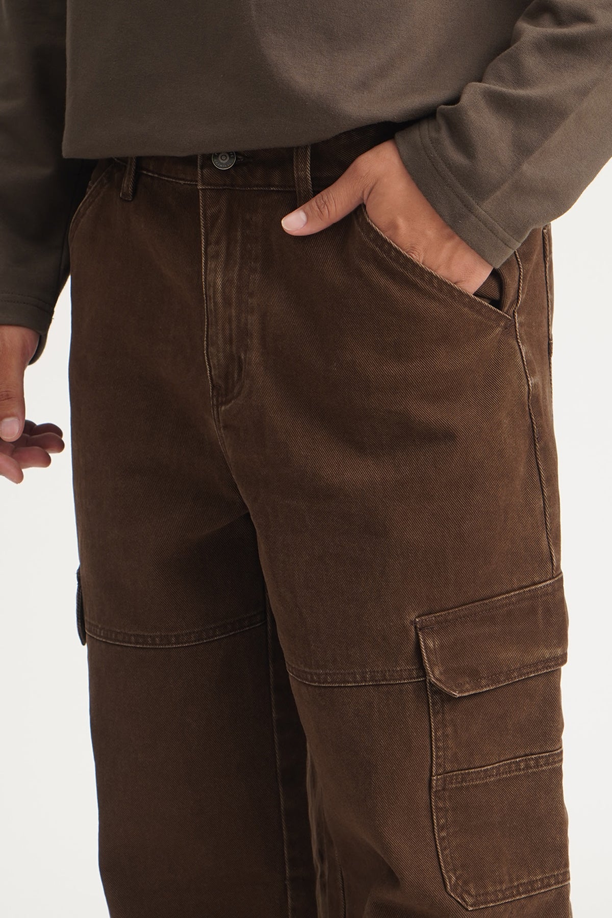 ★E.B.M★ Wide Fit Cargo Pants EMO5WPT030 Wide Fit Cargo Jeans – PENSHOPPE