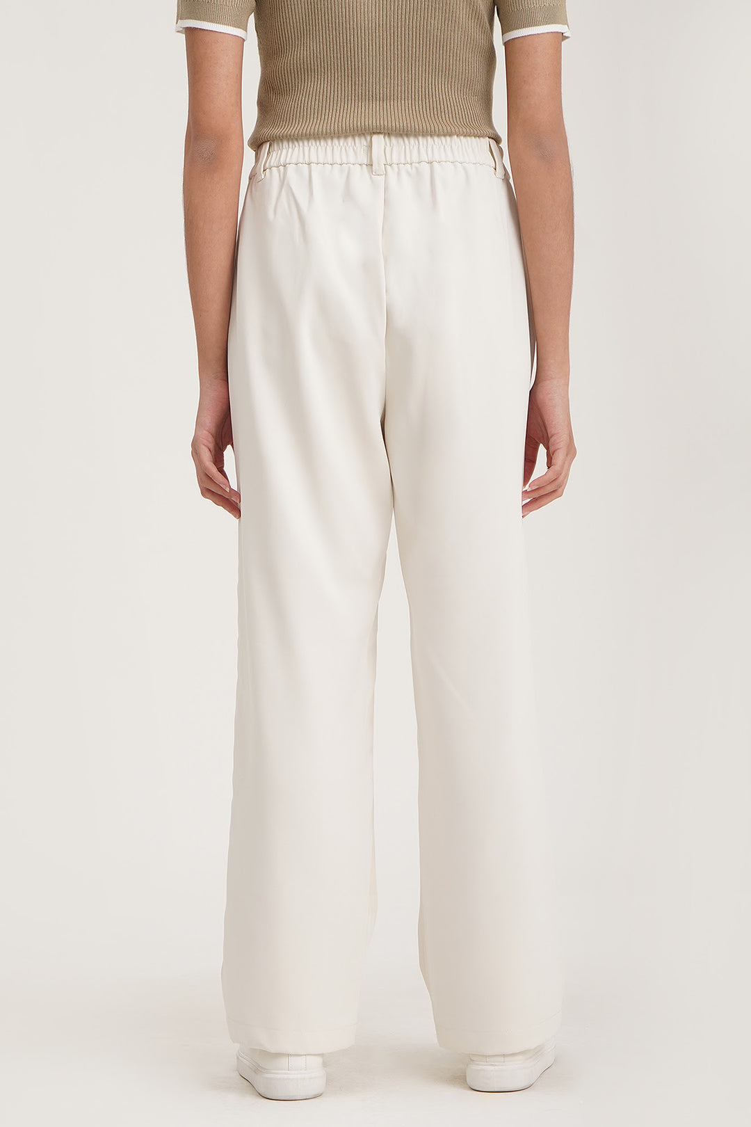 988304-Eggshell White (2).jpg