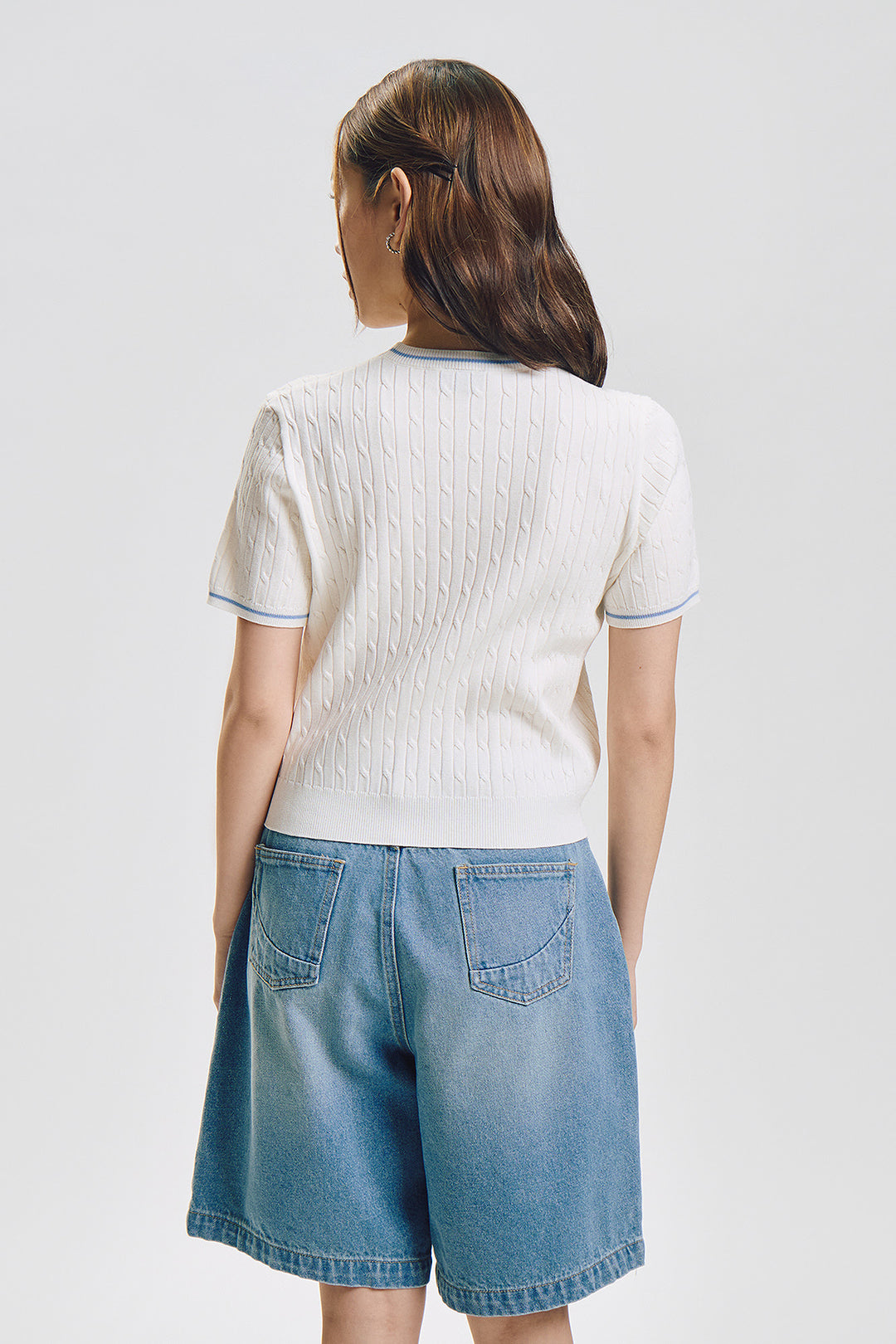 988398-Off White (2).jpg