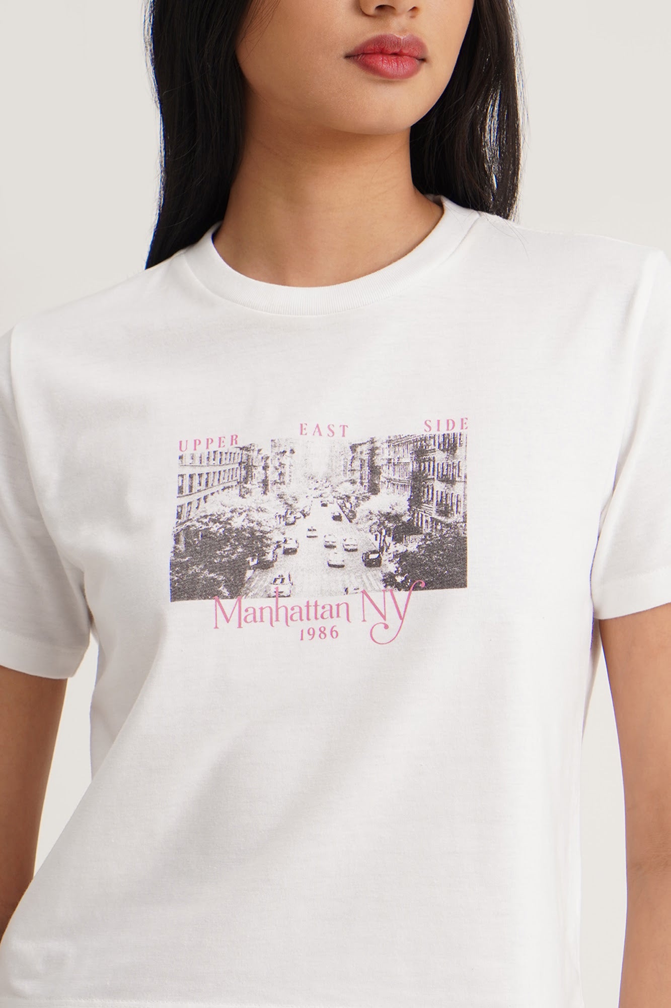 トップス maa. Manhattan New York Relaxed Fit Graphic T-Shirt – PENSHOPPE