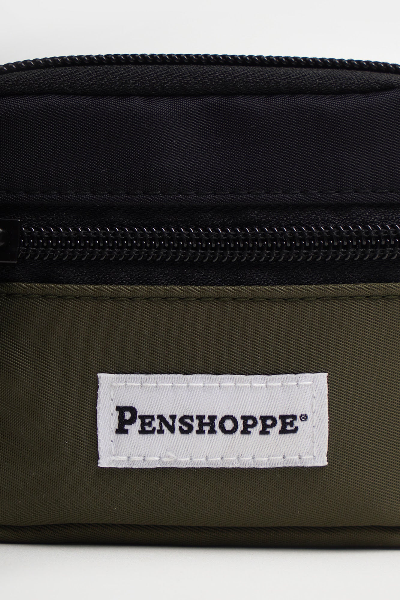 Coin Purse with Woven Label – PENSHOPPE