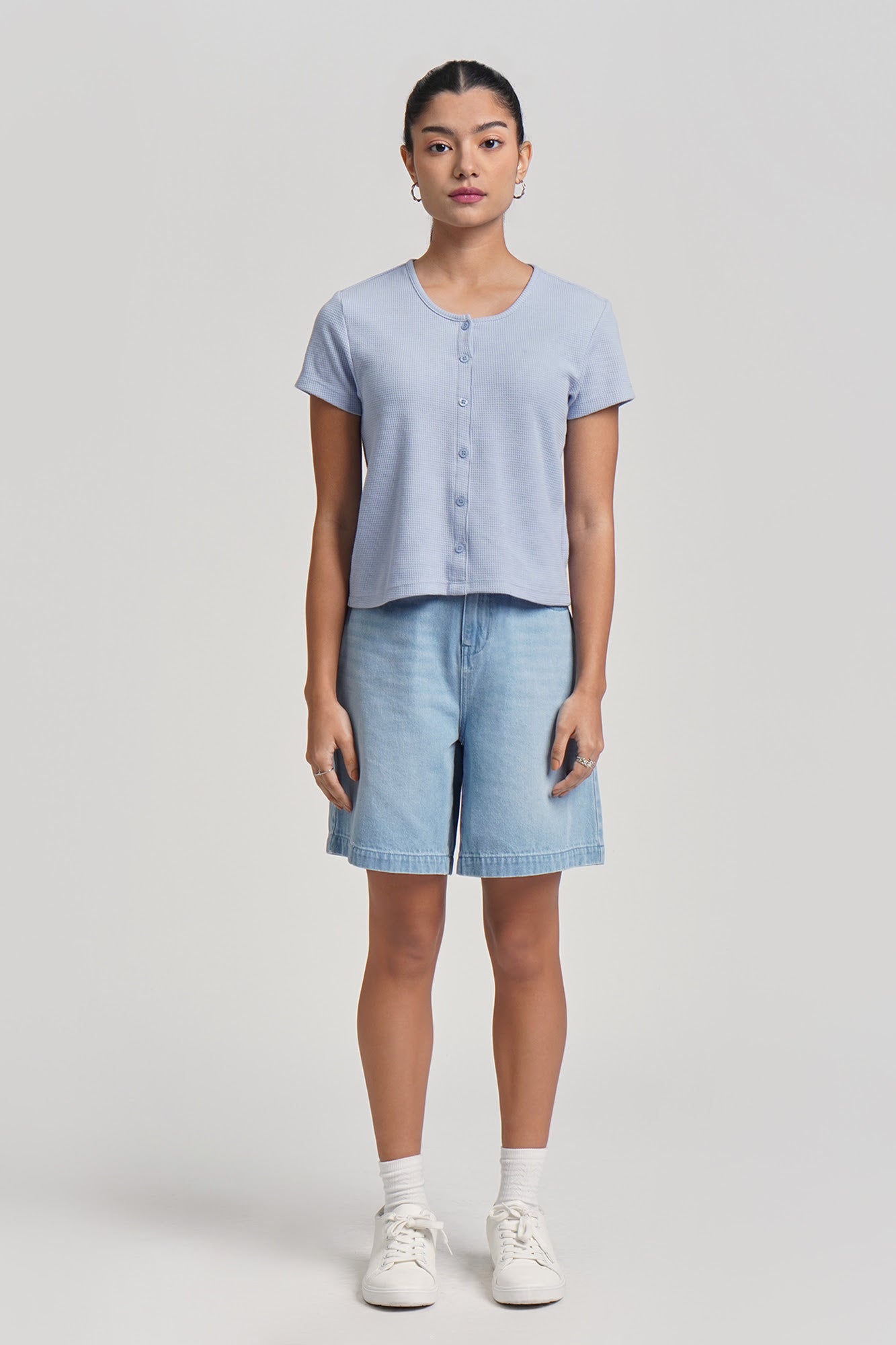 988908-Blue (1).jpg