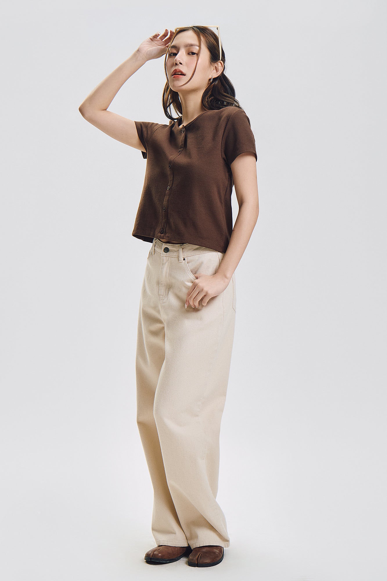 988908-Deep Brown (1).jpg