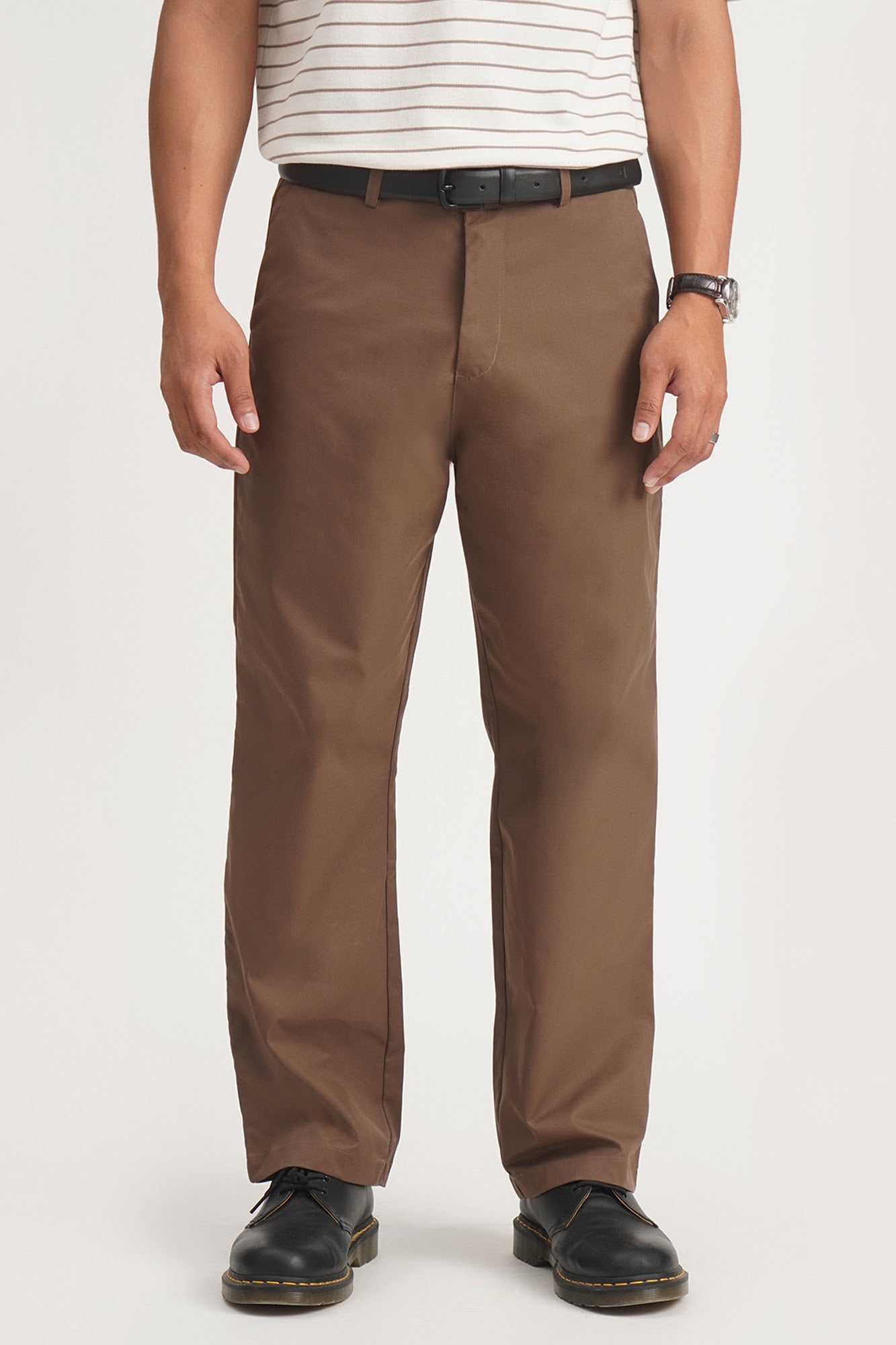N.M. Oxford w/耳 straight pants - Brown N.M. Oxford w/耳 straight pants - Brown N.M. Oxford w/ Ear