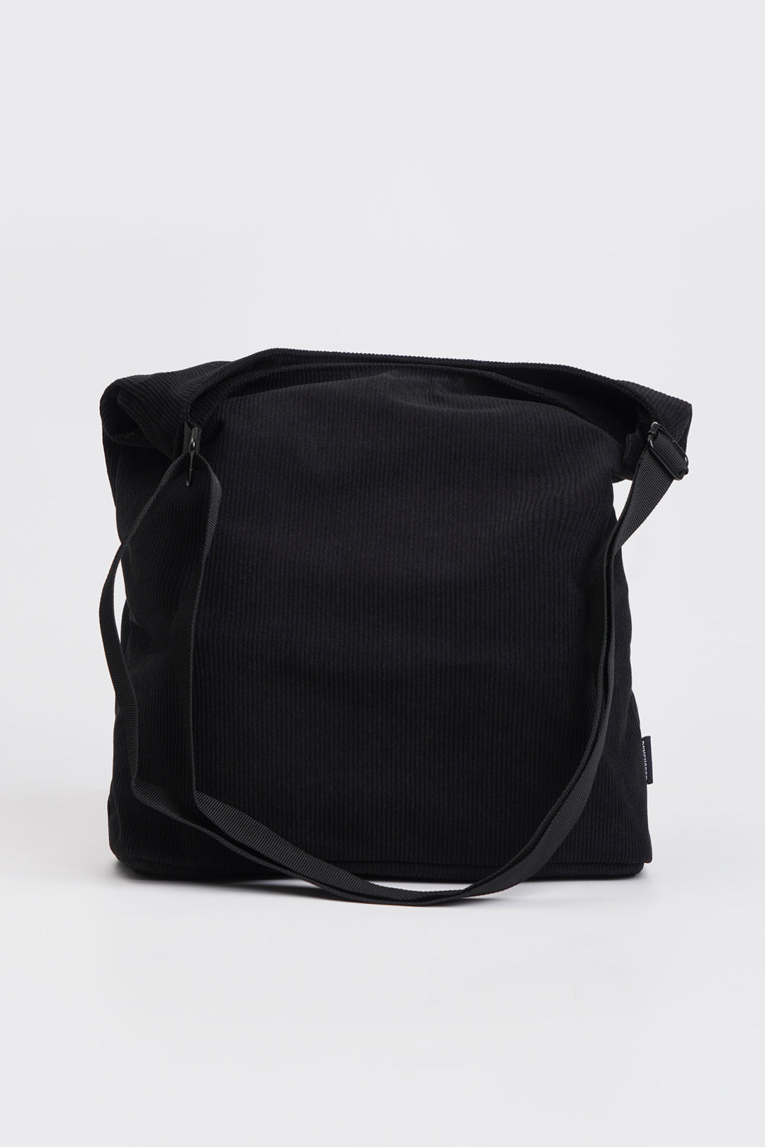 989062-Black (1).jpg