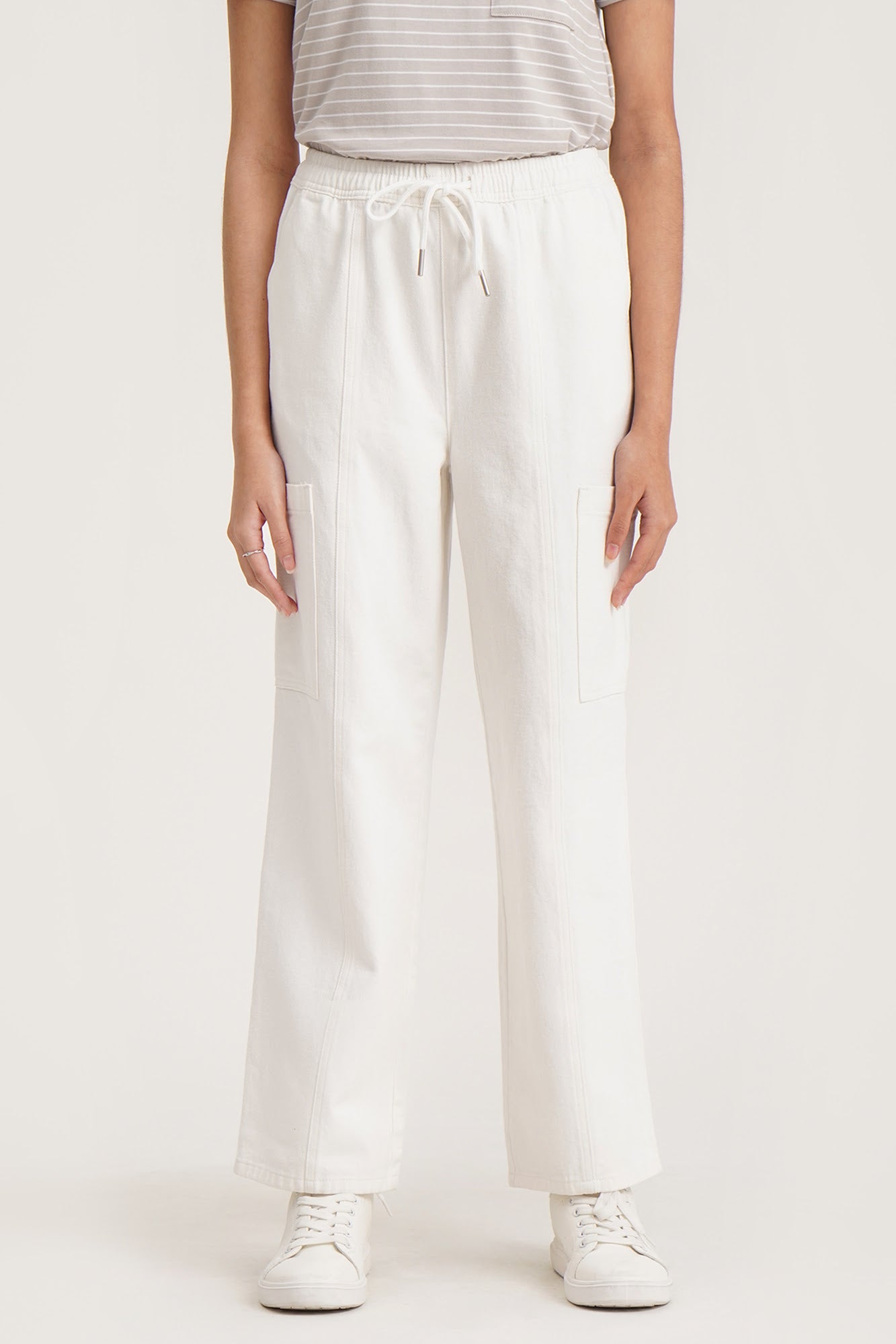 989078-White (4).jpg