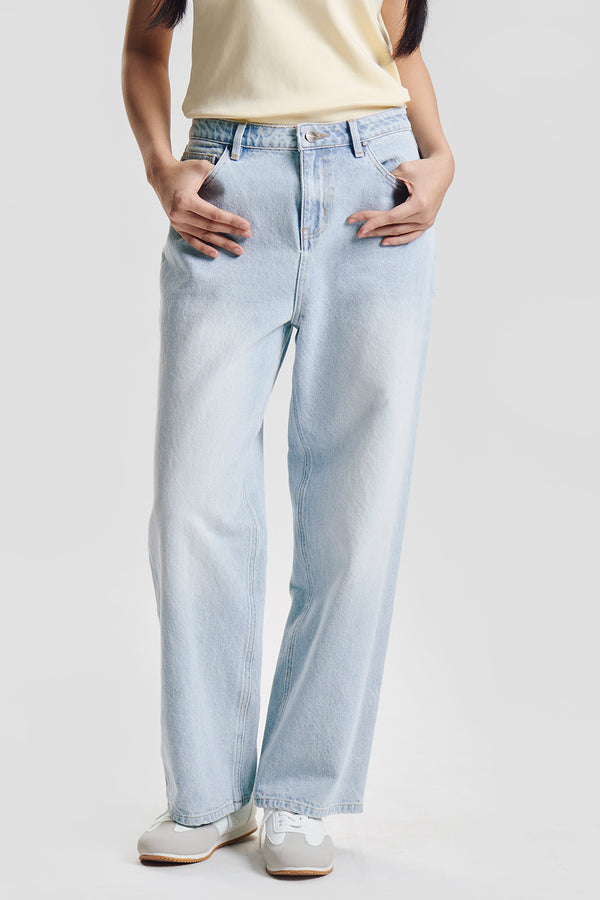 Essentials Classic Straight Fit Jeans