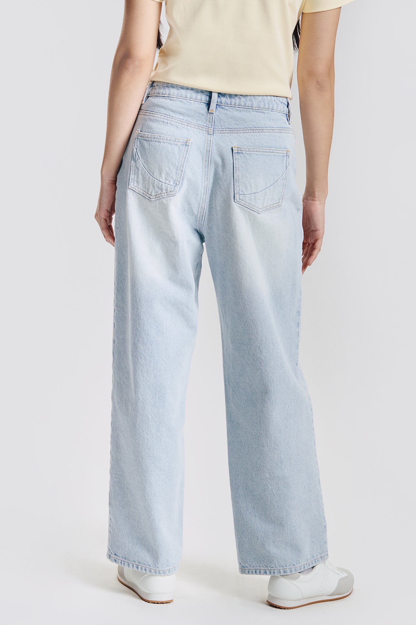 Essentials Classic Straight Fit Jeans