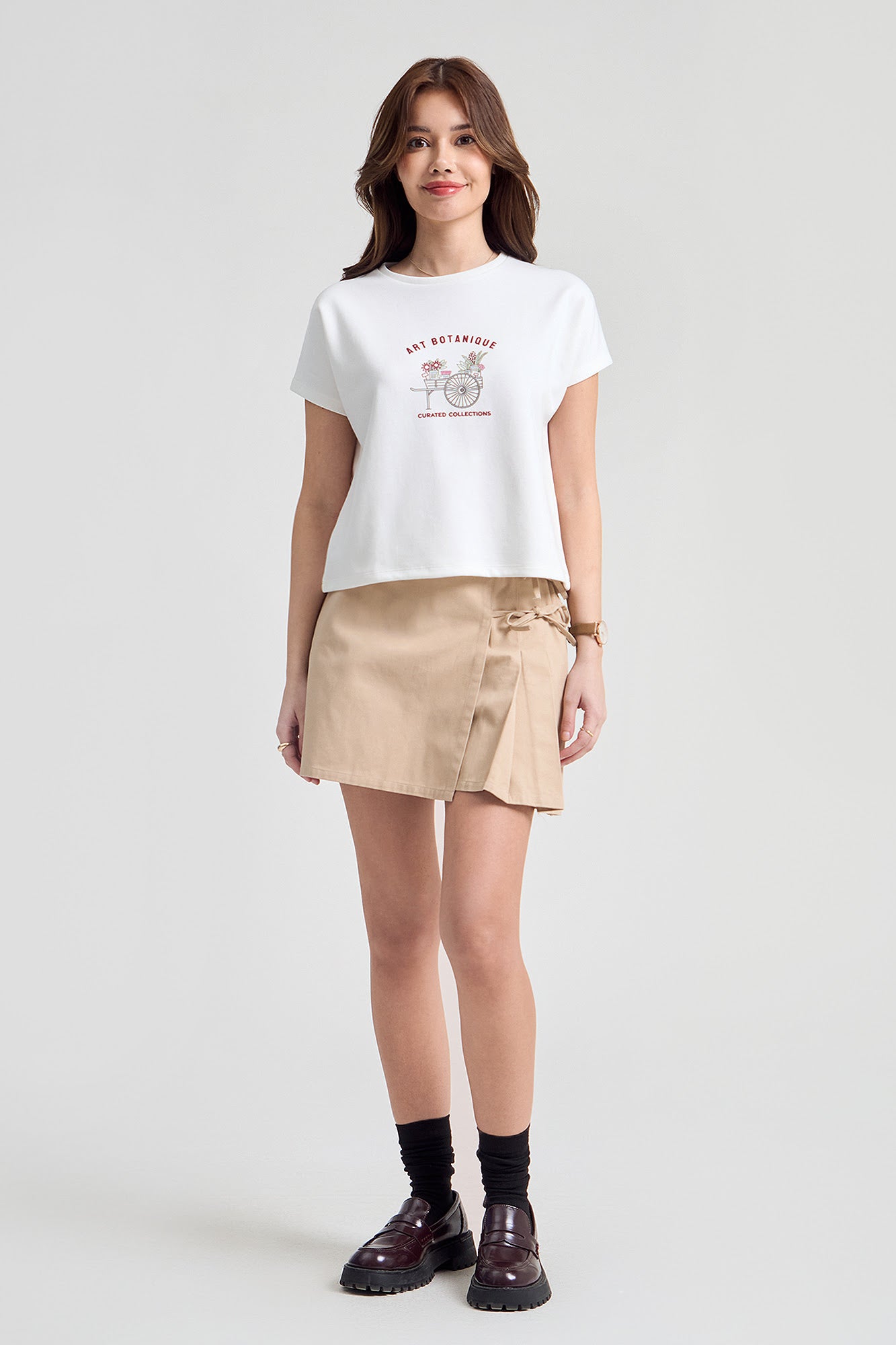 989170-Off White (1).jpg
