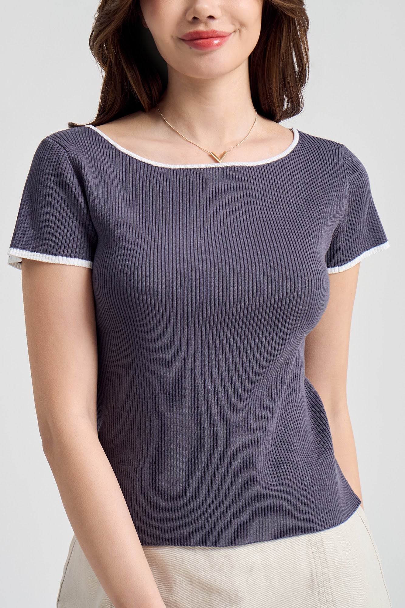 Slim Fit Cap Sleeve Boat Neck Top with Contrast Trimming
