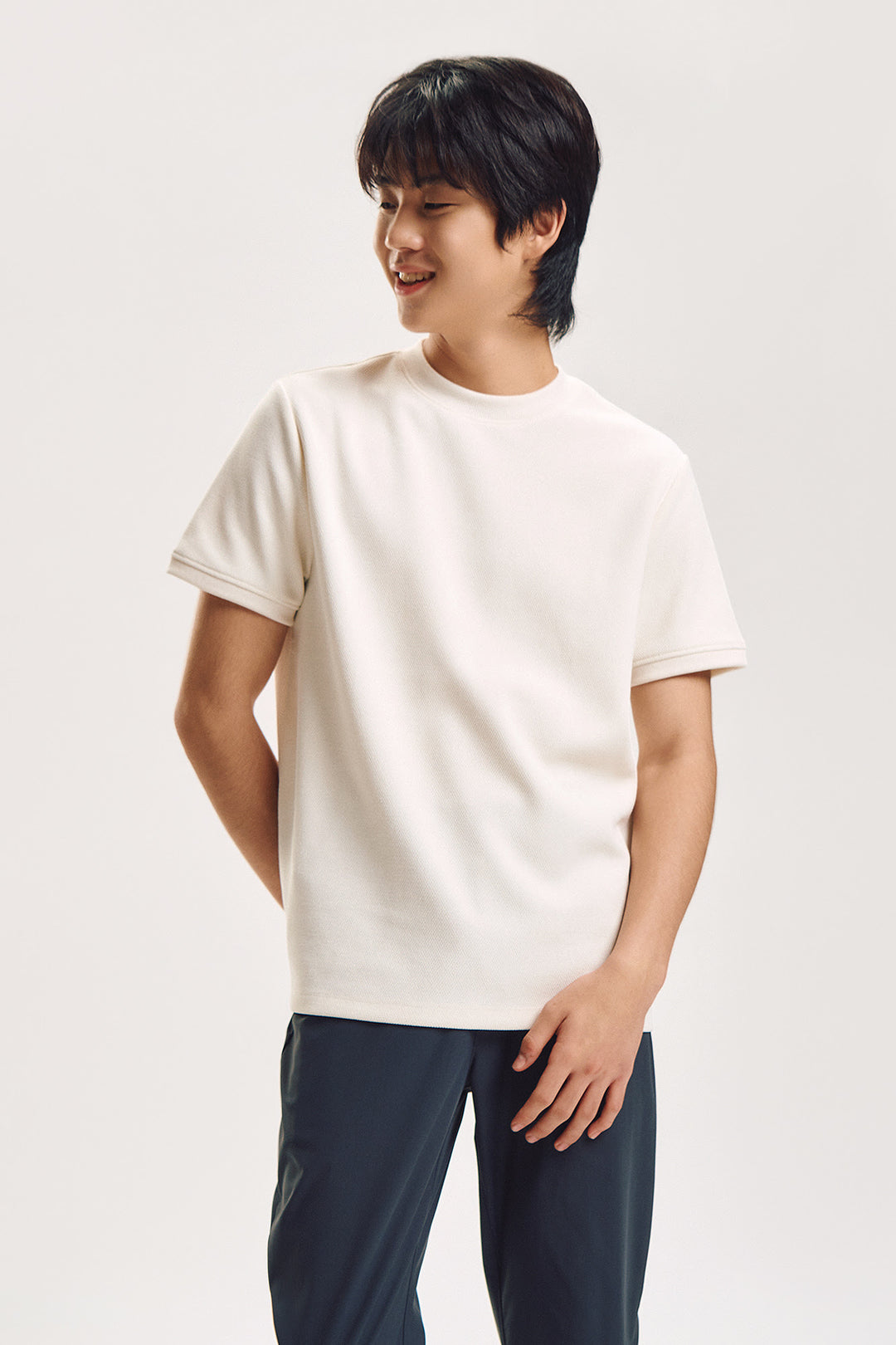 989194-Off White (4).jpg