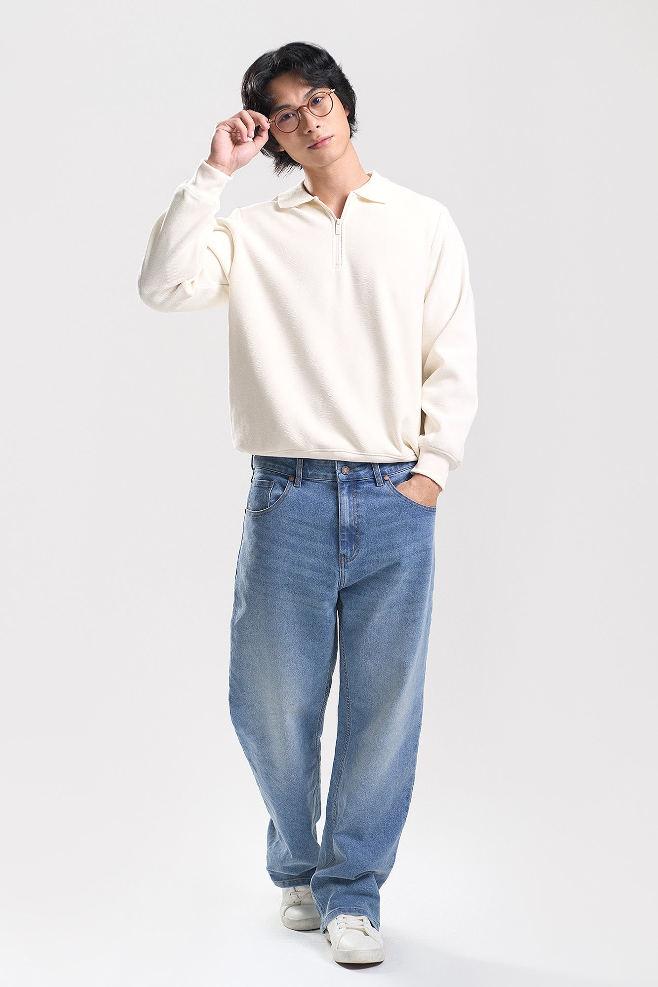 989216-Off White (1).jpg