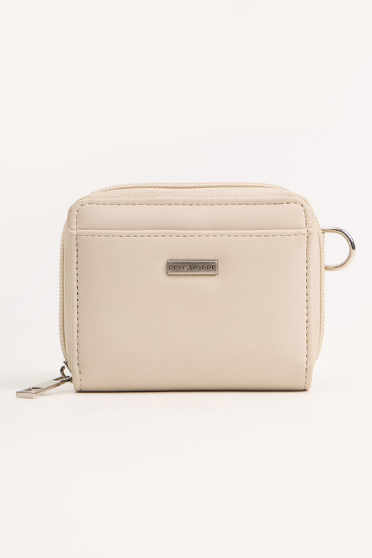 989227-Off White (2).jpg