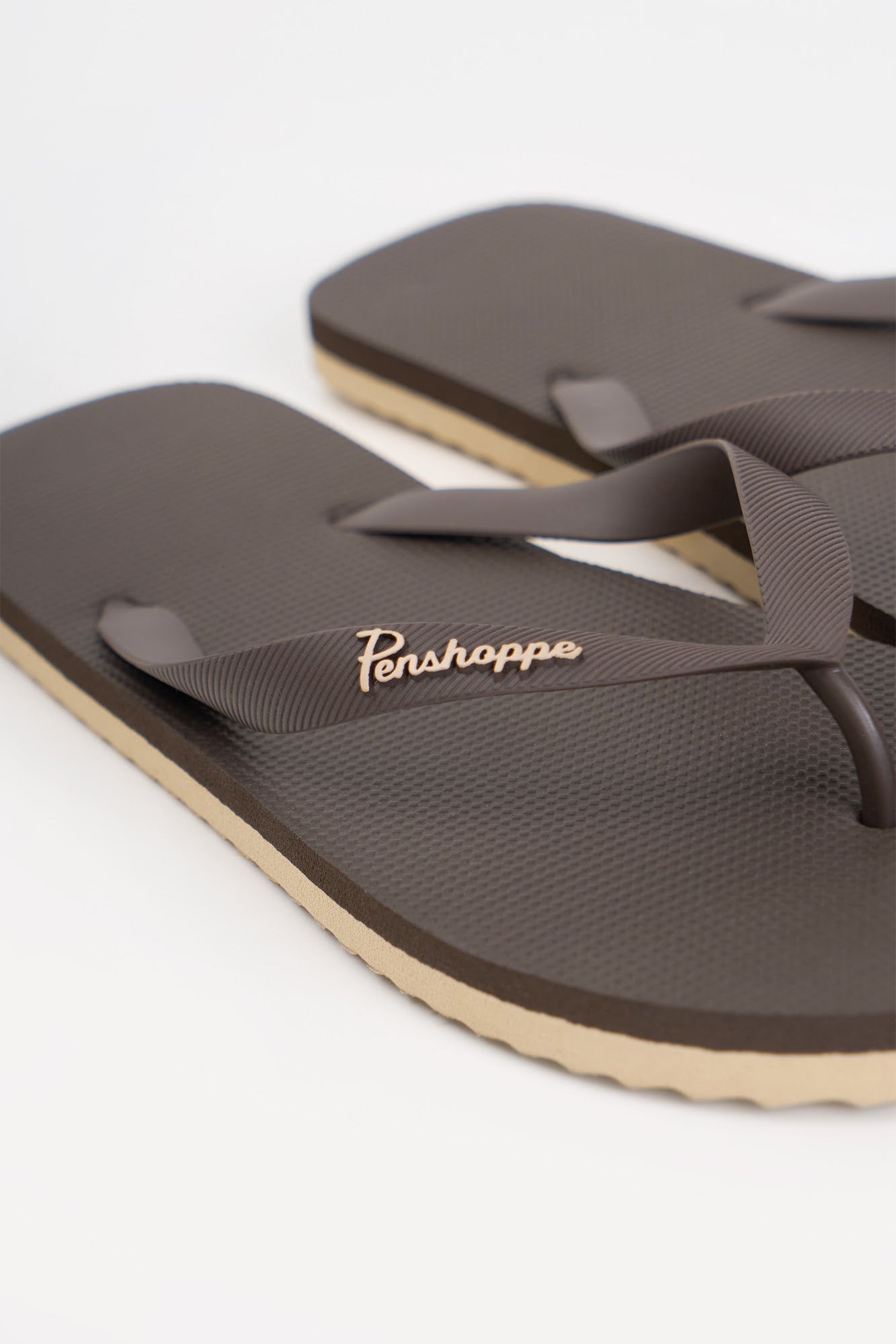 989239-Brown (1).jpg