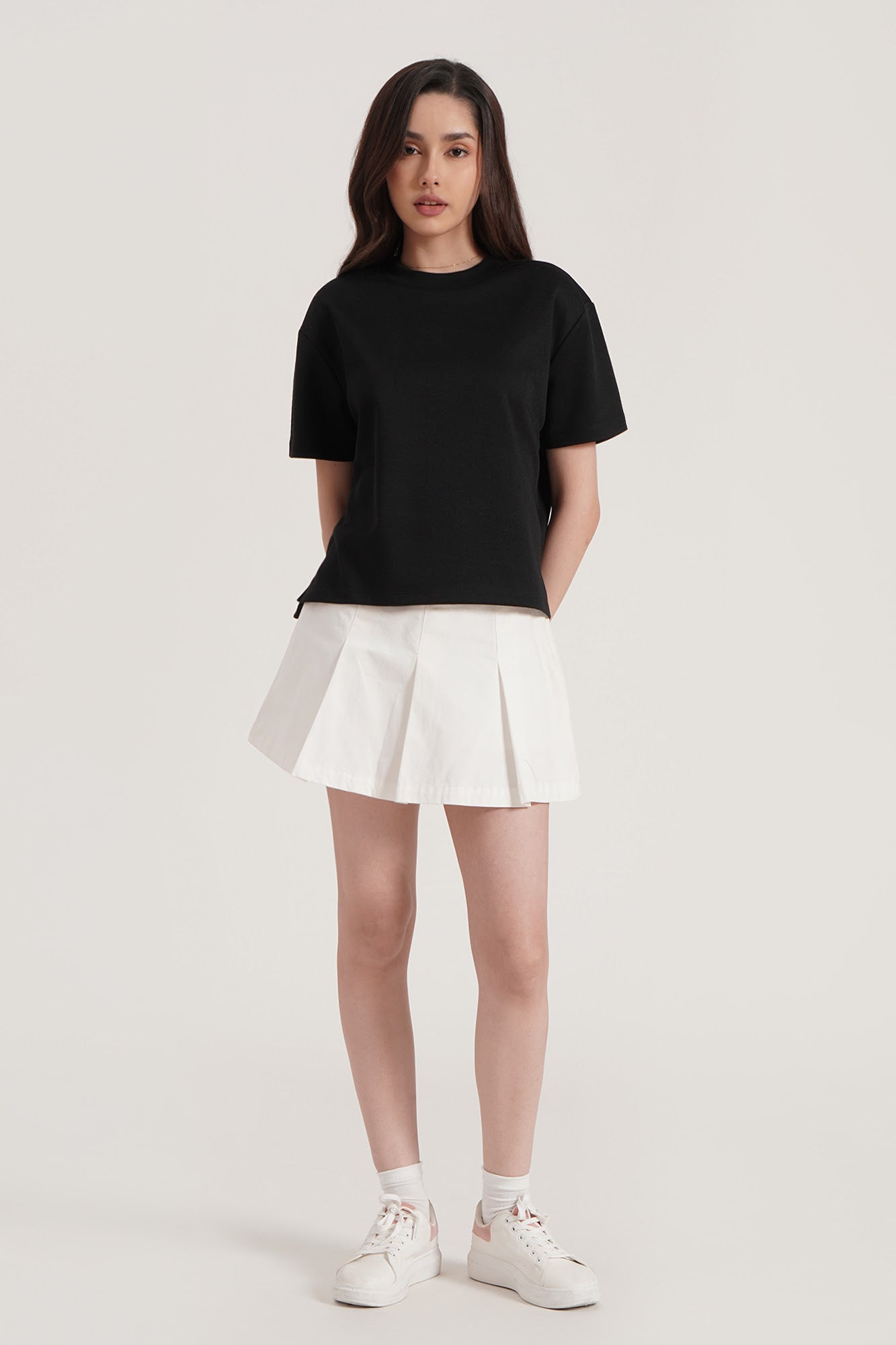 989267-Black (1).jpg