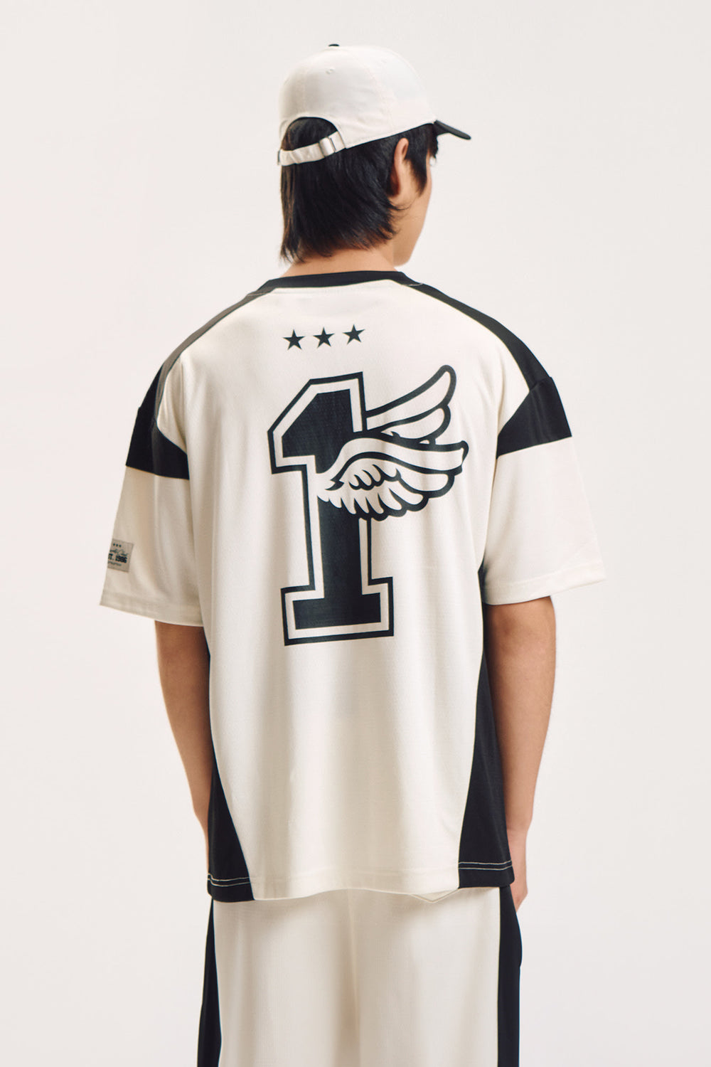 989295-Off White (4).jpg