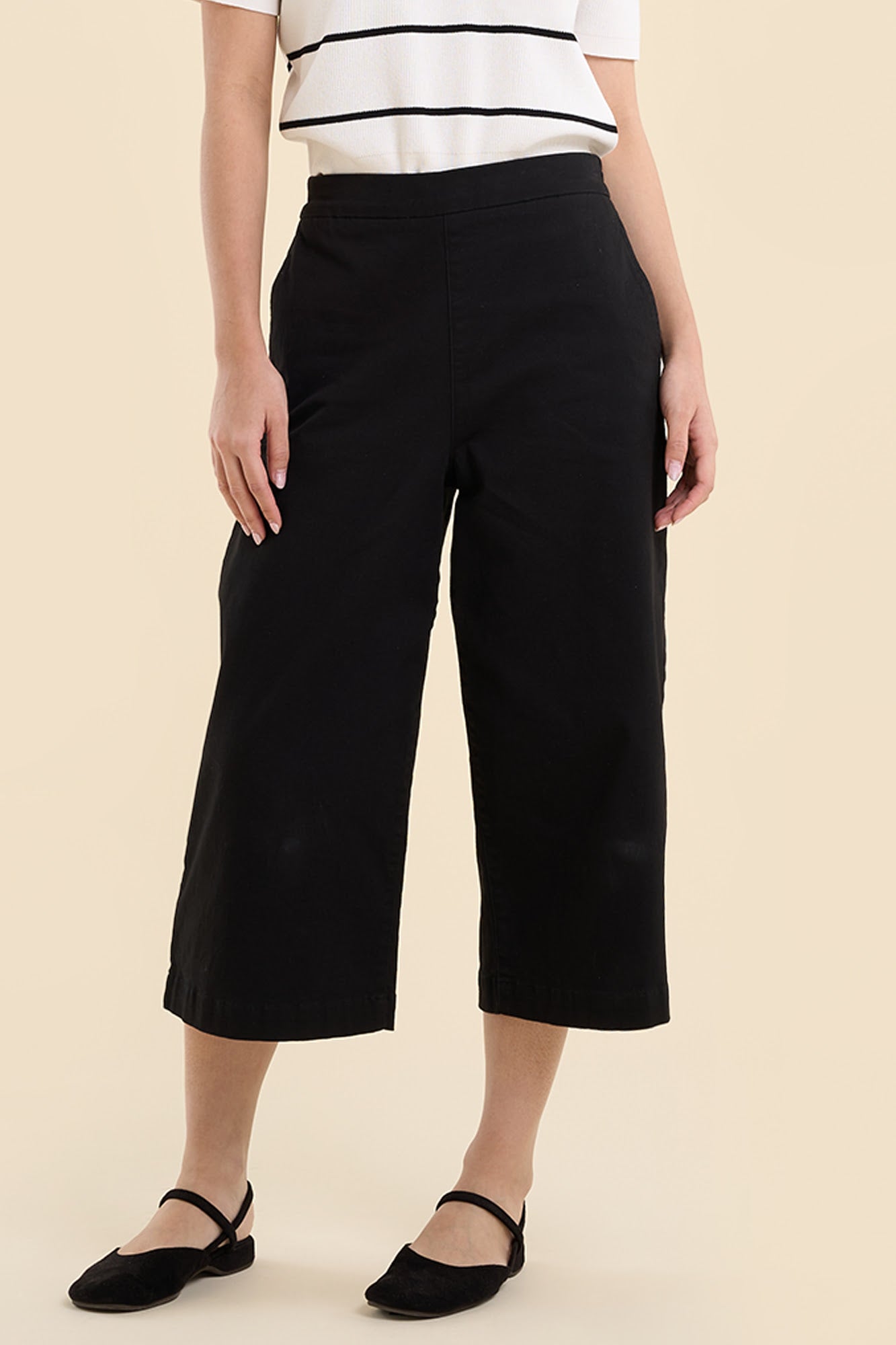 Dress Code Easy Wide Cropped Pants