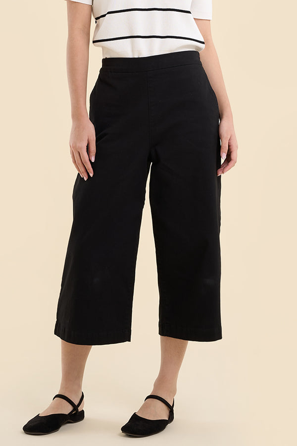 Dress Code Easy Wide Cropped Pants