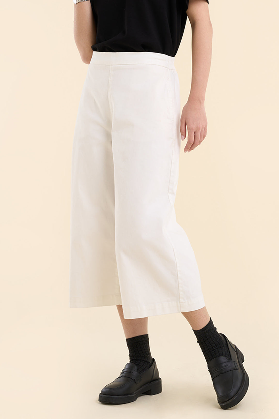 Dress Code Easy Wide Cropped Pants